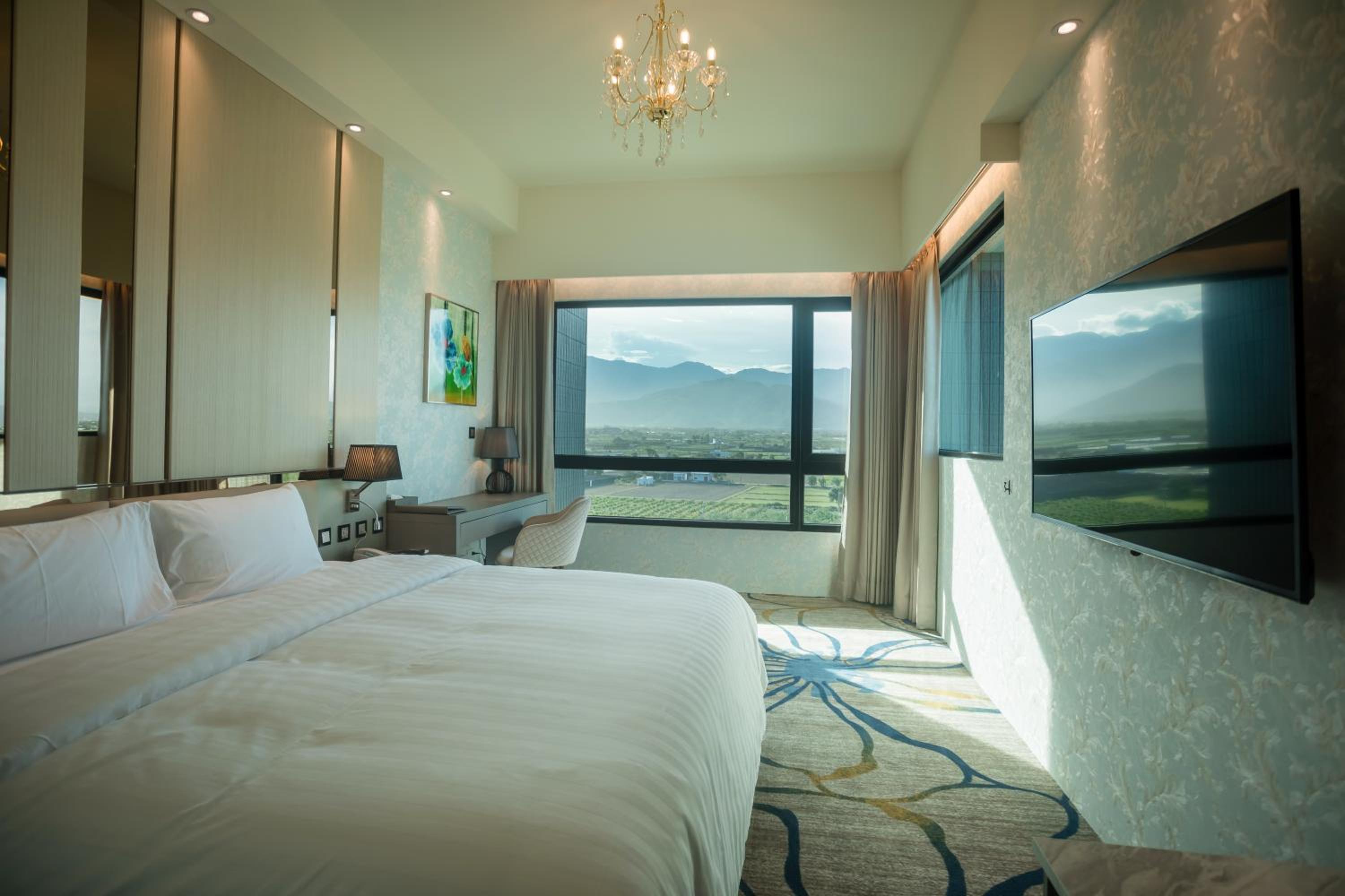 Classic Room - Photo 8