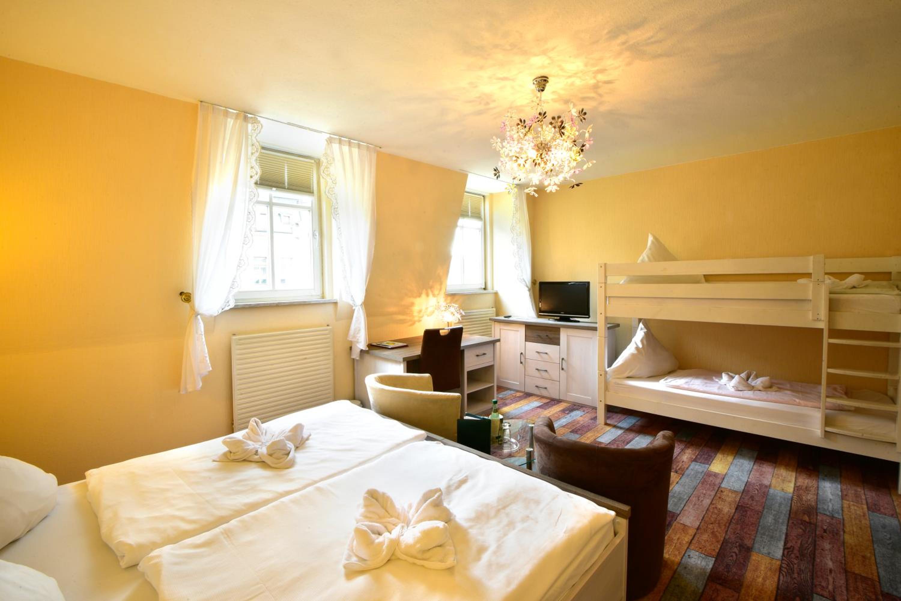 Triple Room - Photo 3