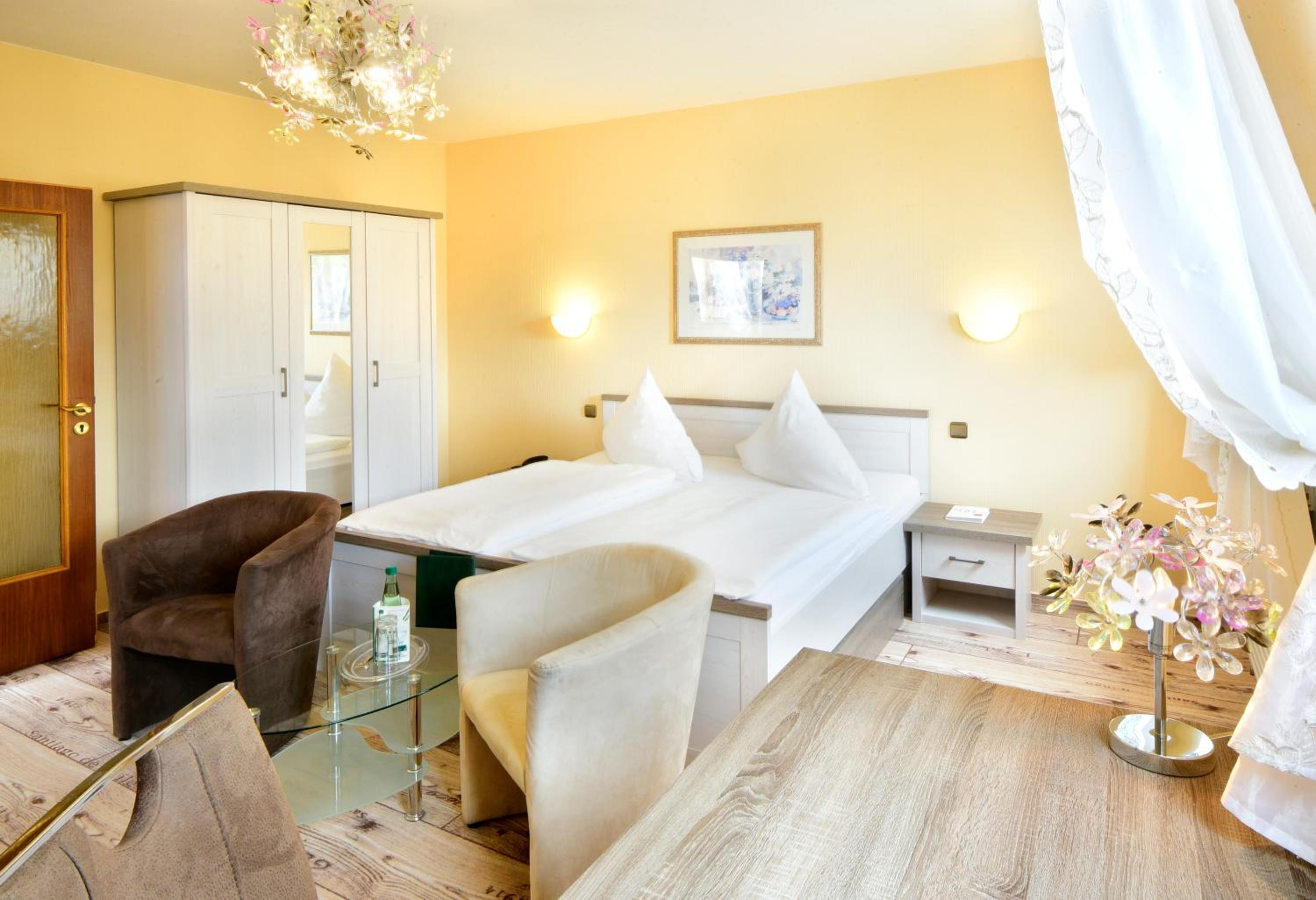 Double Room - Photo 1