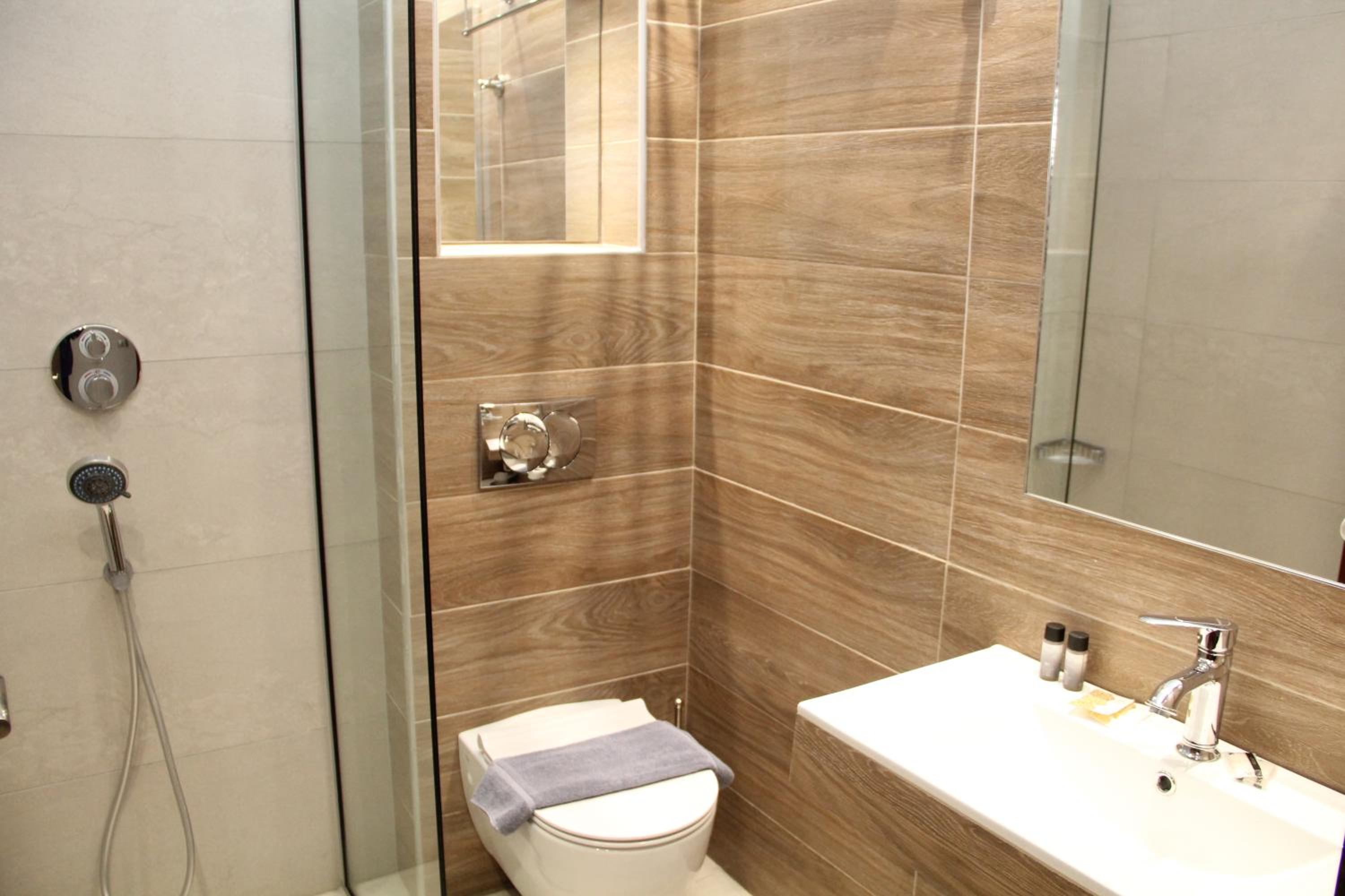 Economy Double or Twin Room - Photo 9