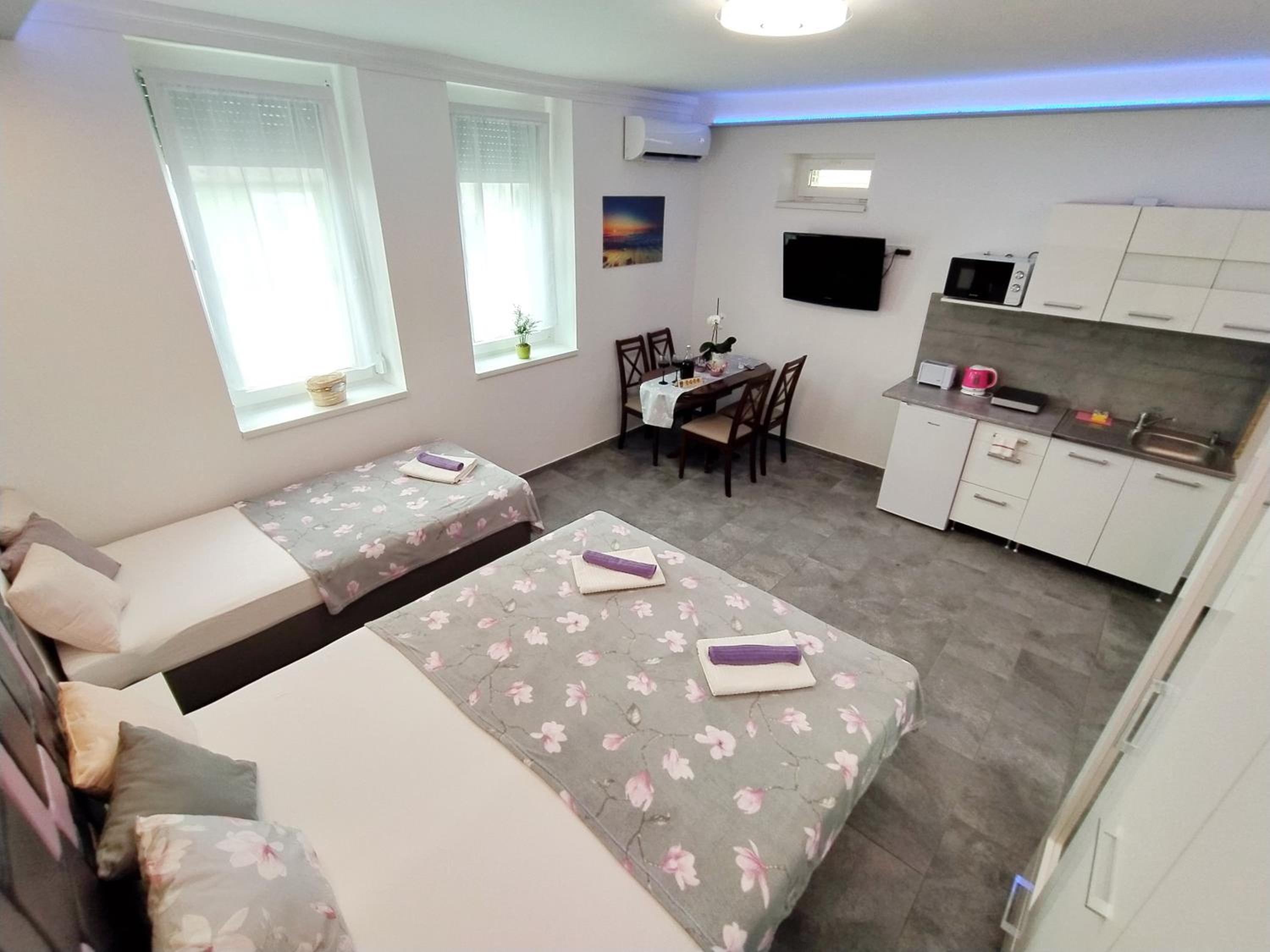 Superior Apartment photo 1