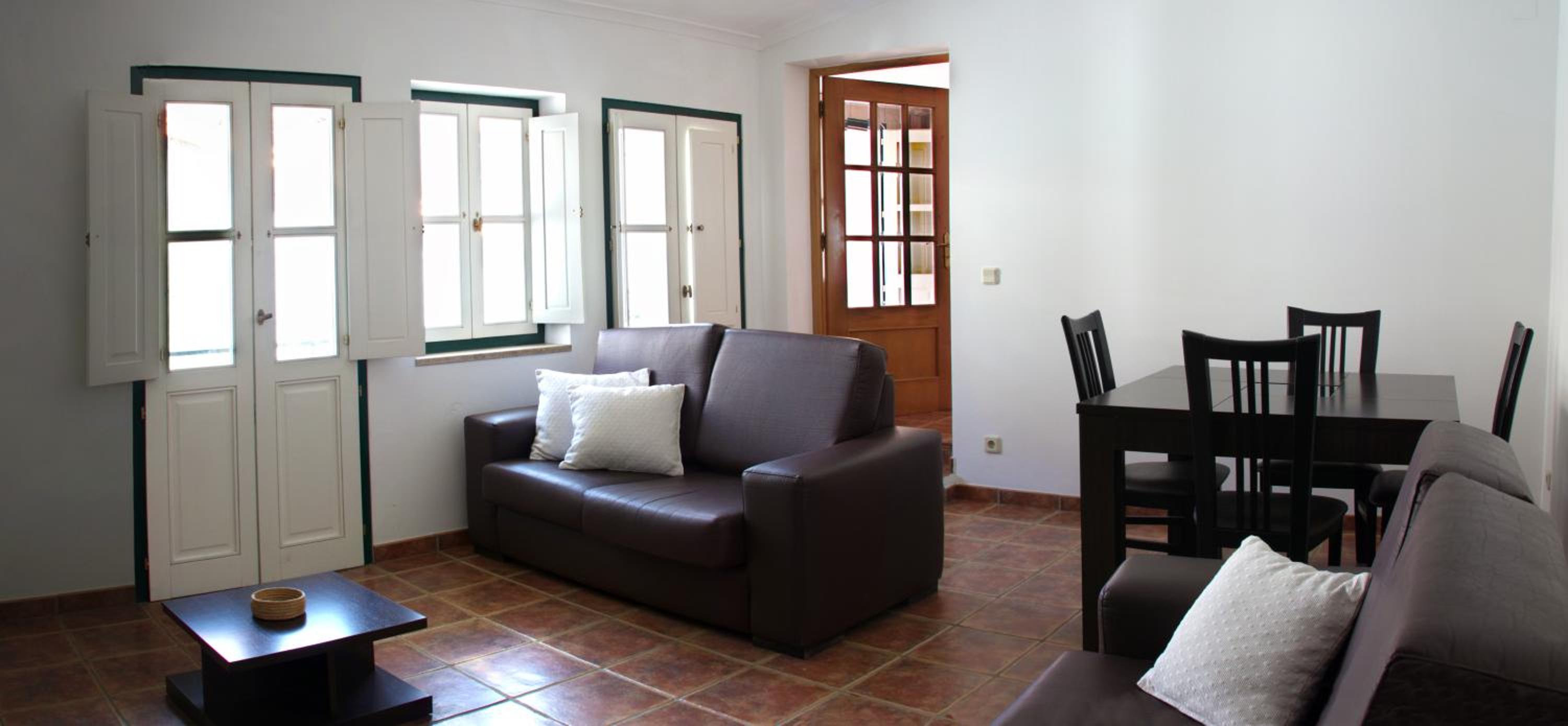 Apartment photo 2