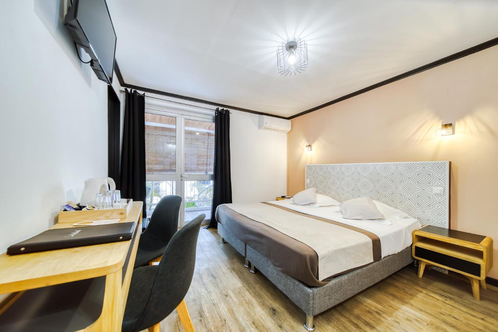 Double Room - Photo 1