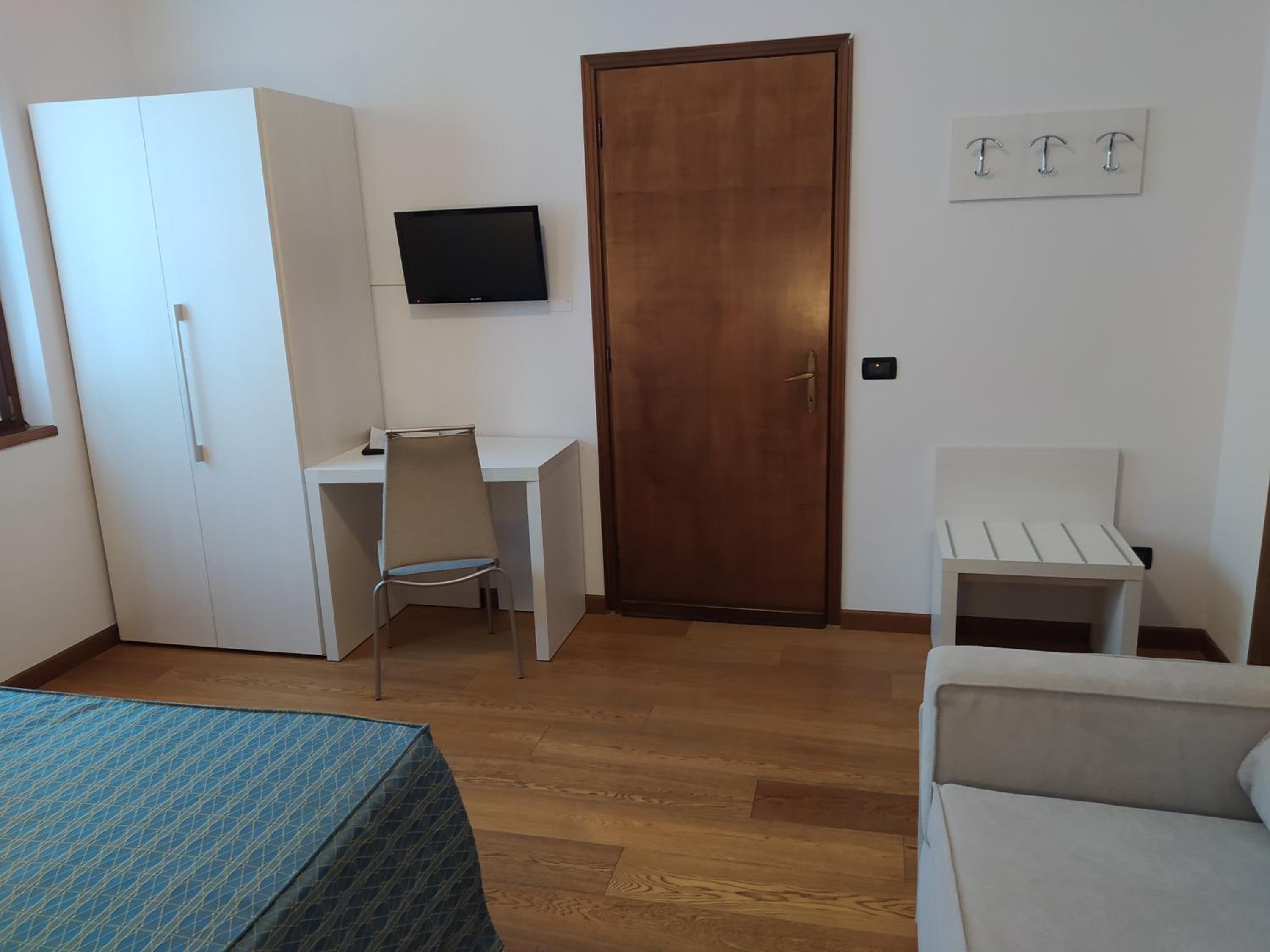 Triple Room with Mountain View photo 3