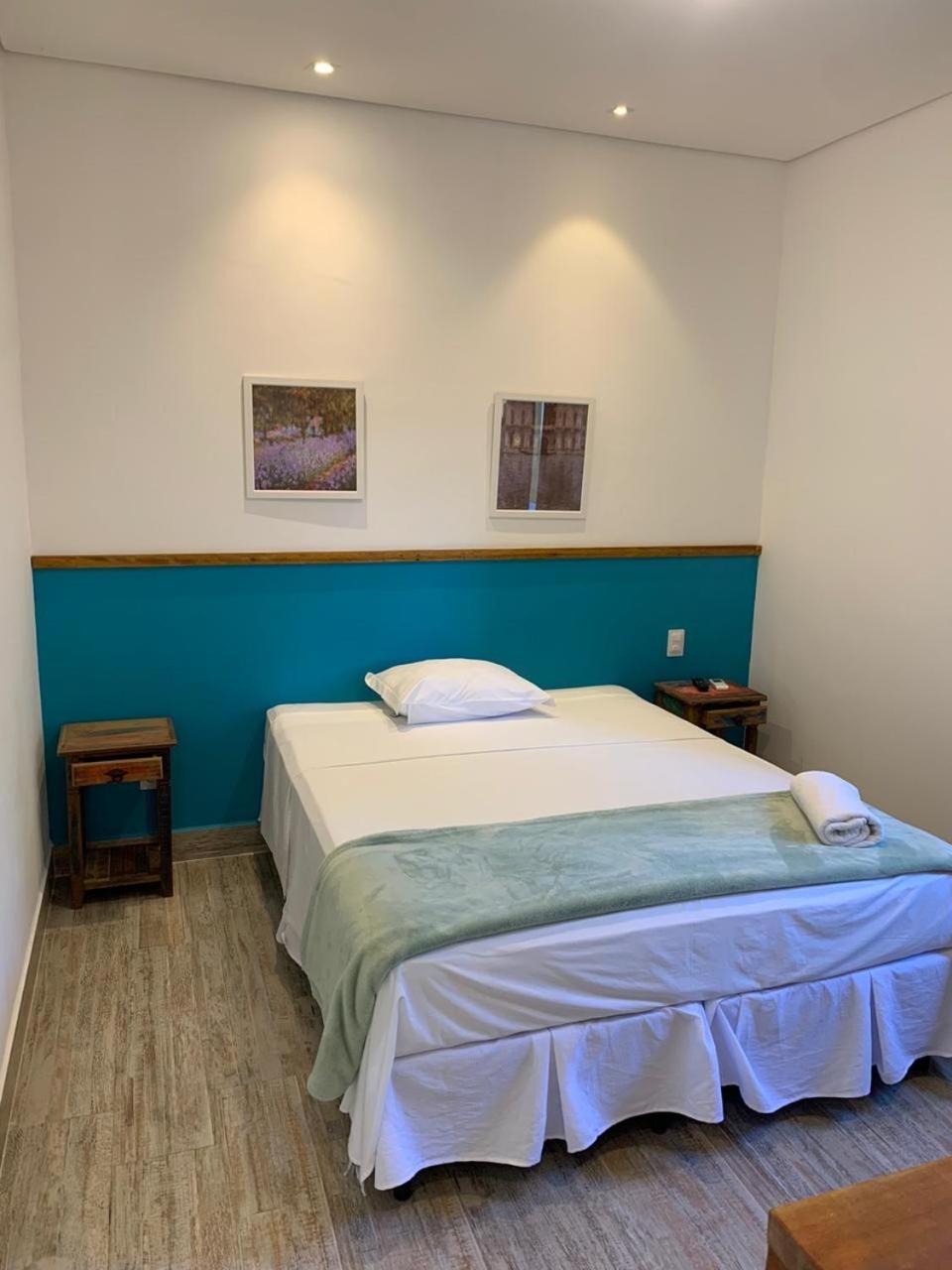 Standard Double or Twin Room photo 2