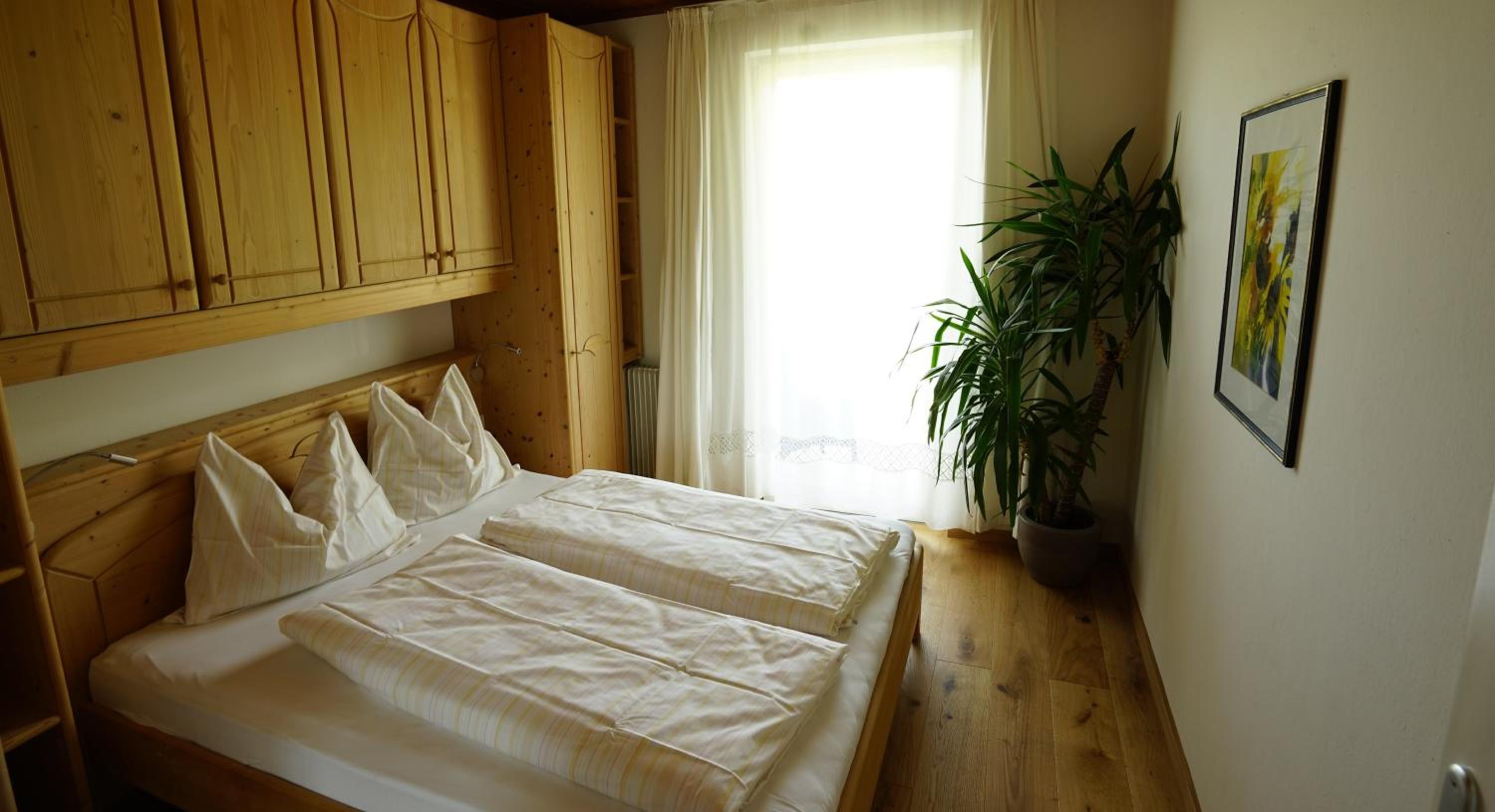 Apartment with Balcony - Photo 39