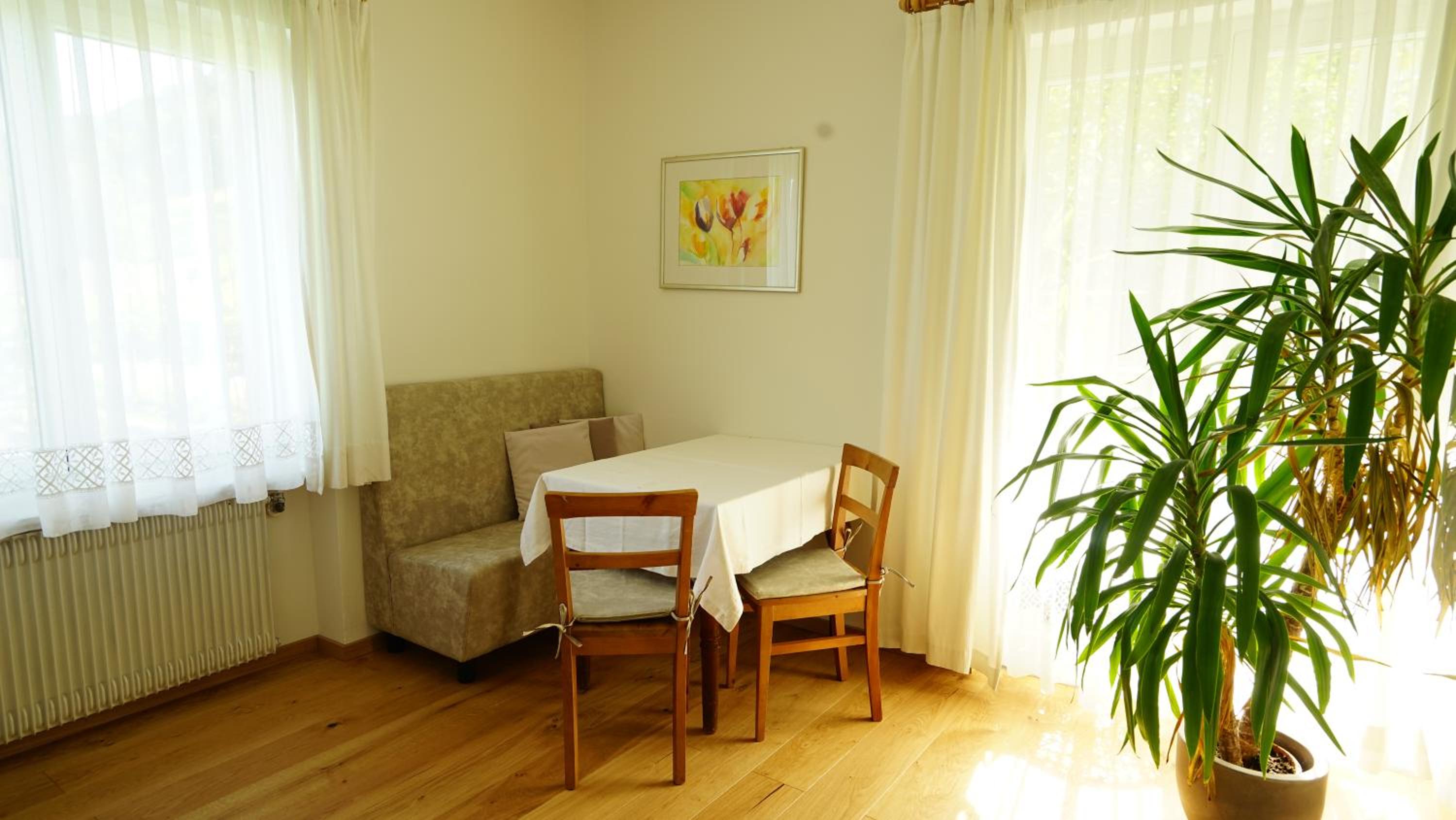 Apartment with Balcony - Photo 42