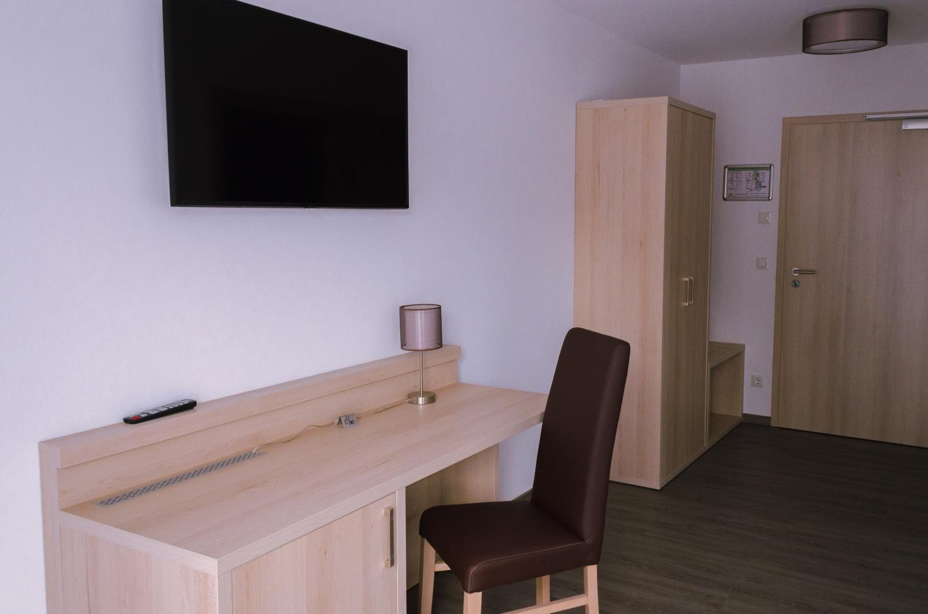 Single Room photo 3