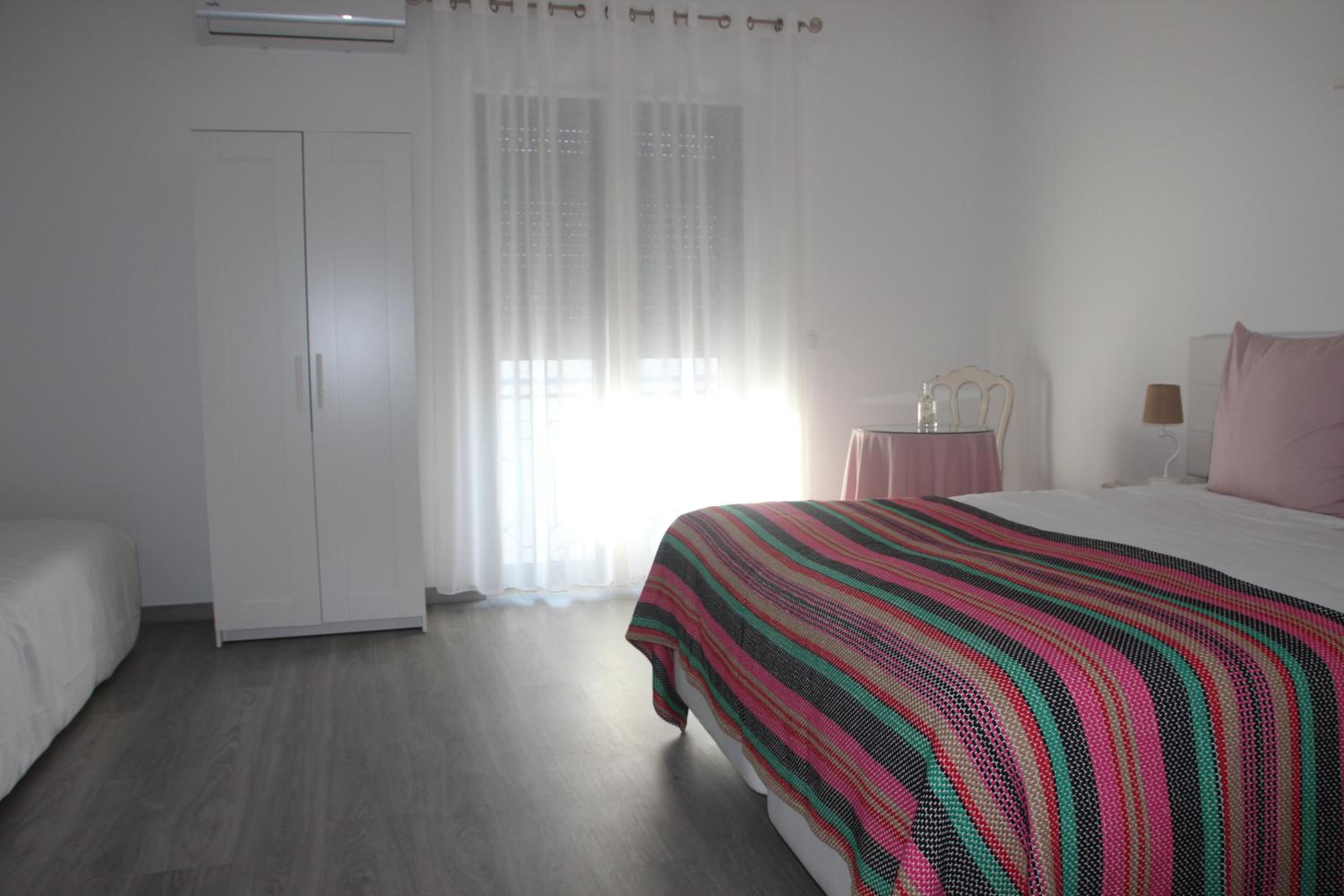Triple Room - Photo 6
