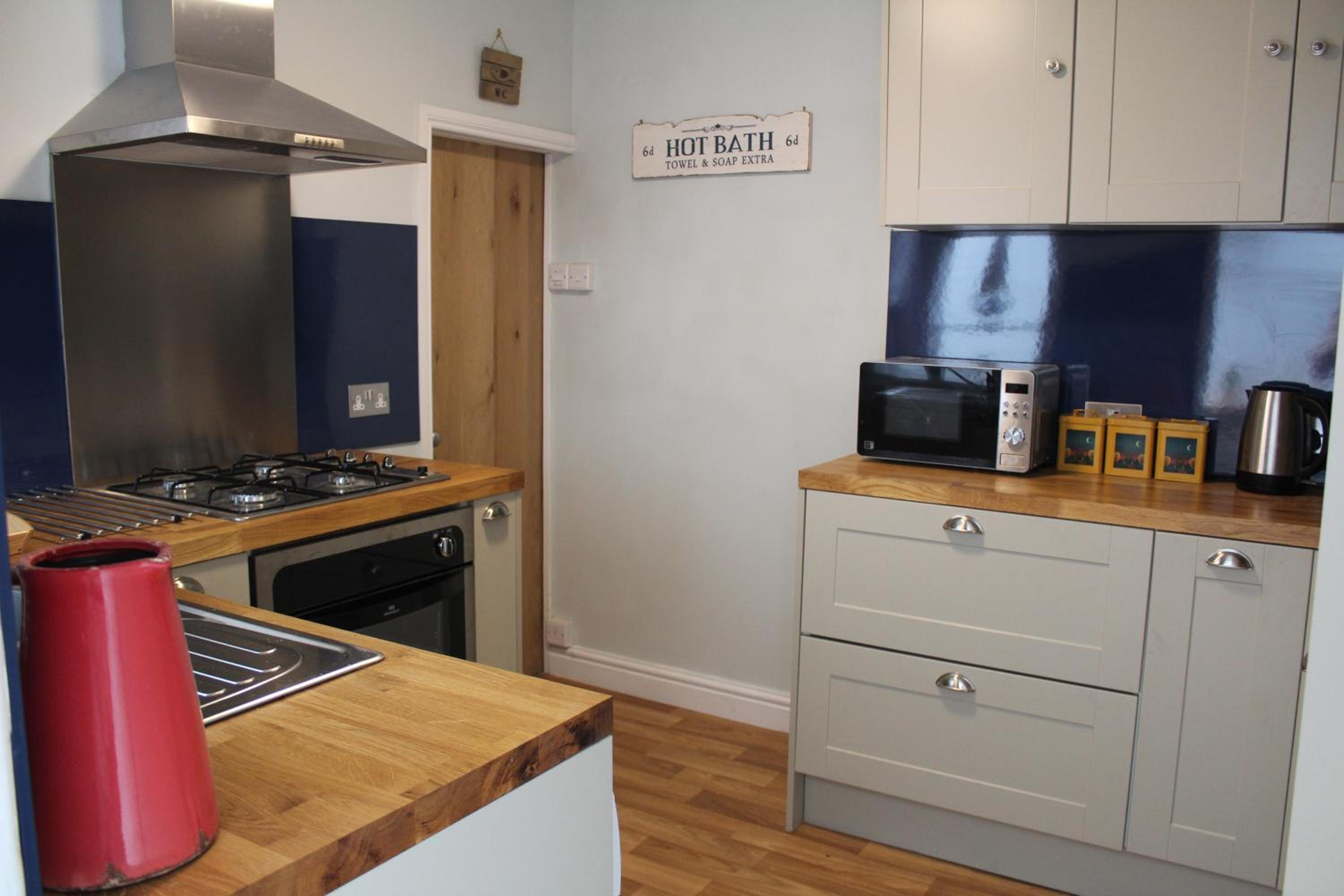 Three-Bedroom House photo 2