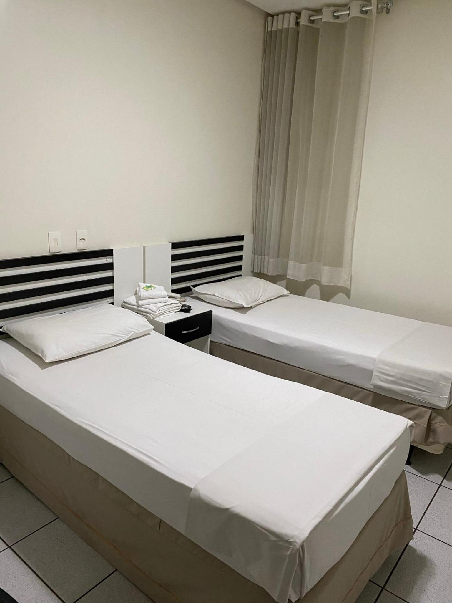 Oft Neve's Hotel — Standard Triple Room