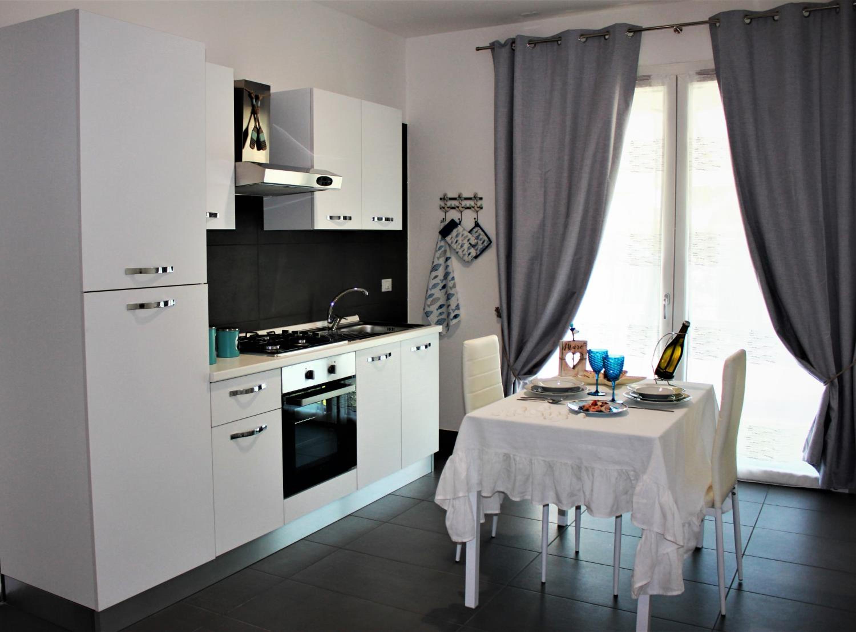 Family Studio - Photo 16