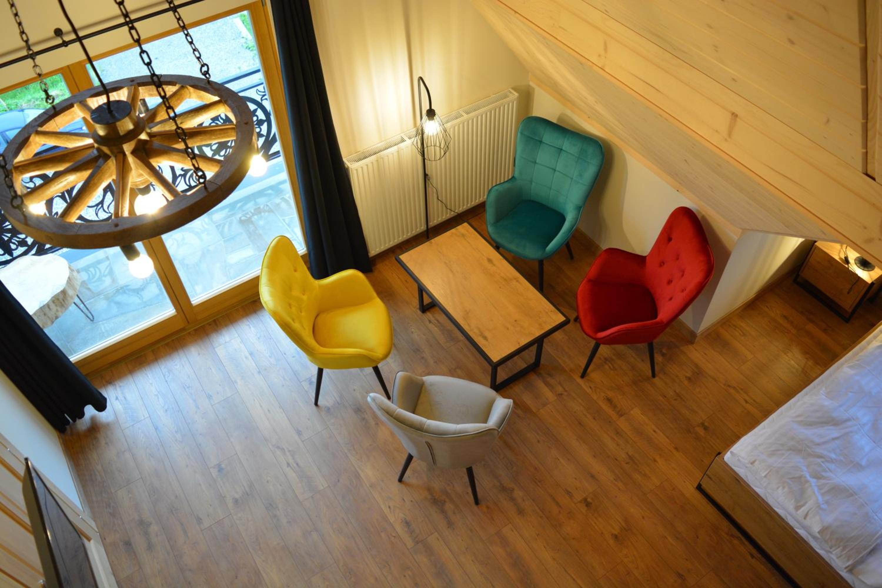 Maisonette photo 1