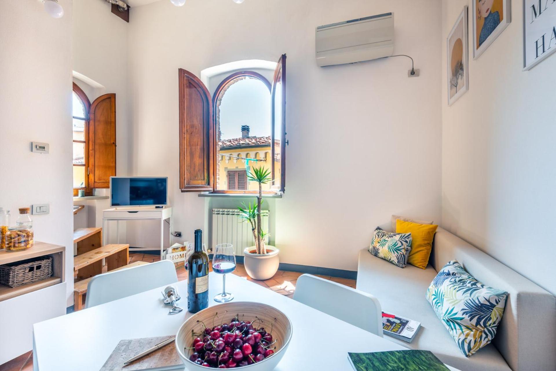 One-Bedroom Apartment - Photo 7
