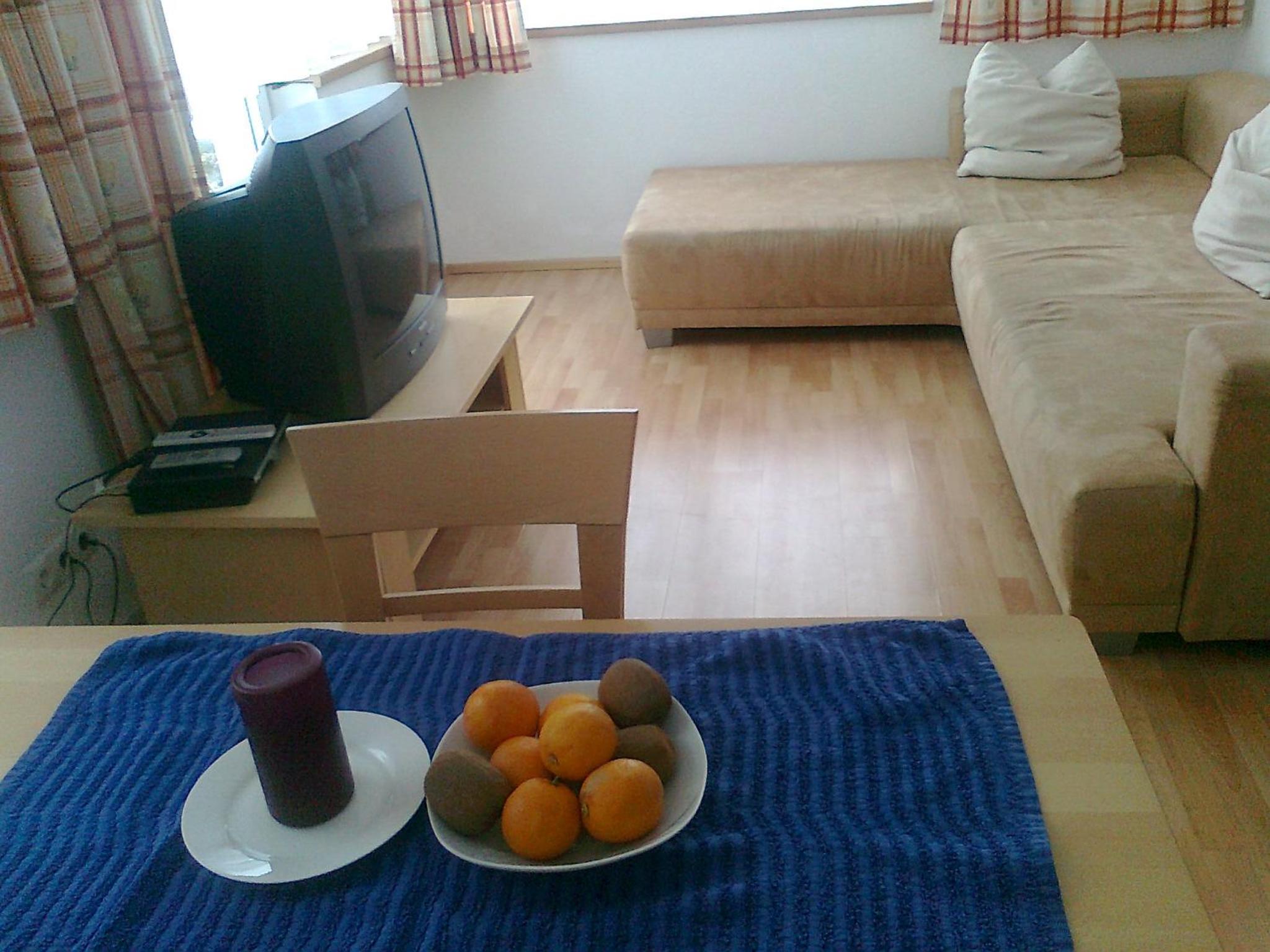 One-Bedroom Apartment photo 2