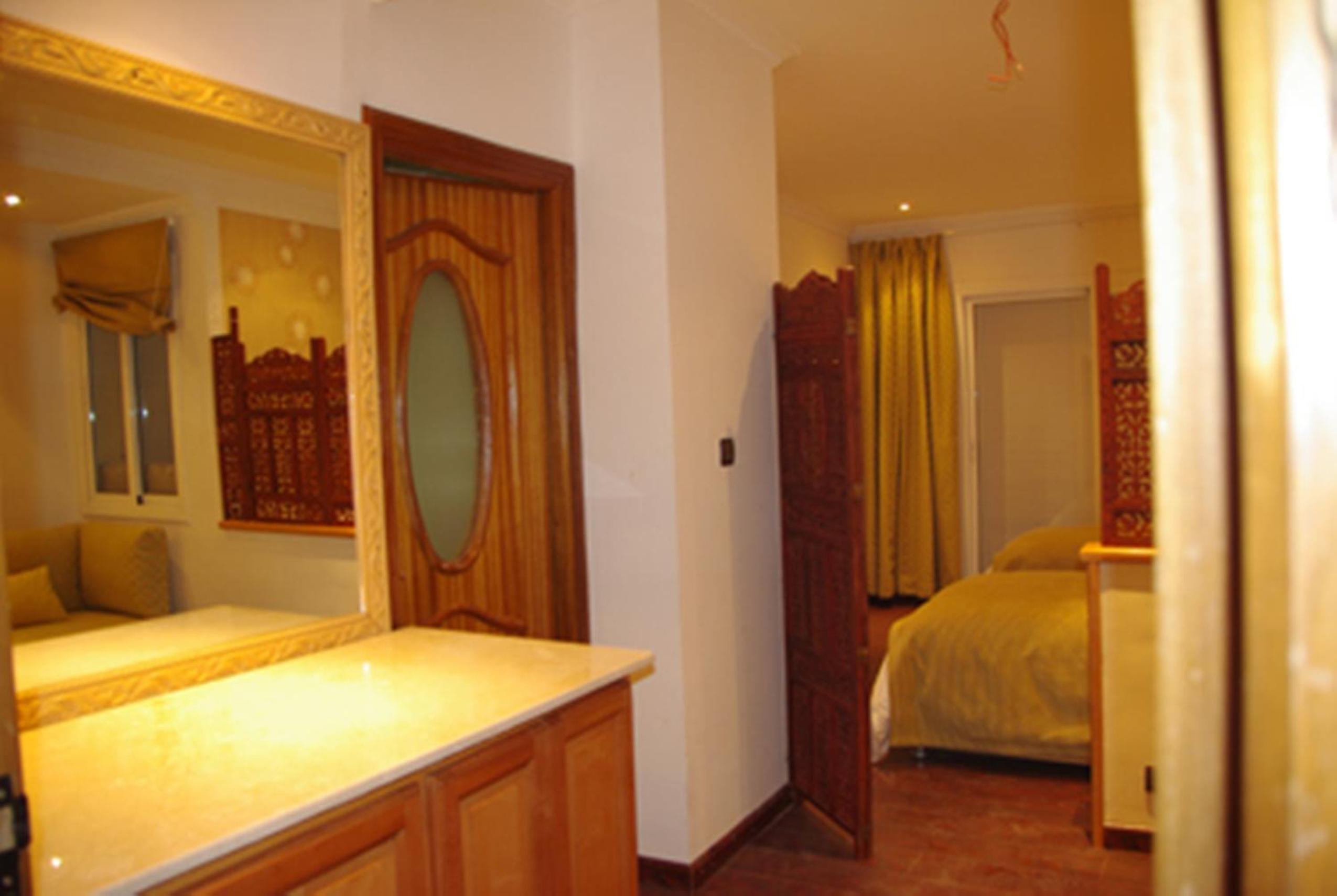 Deluxe Single Suite photo 2