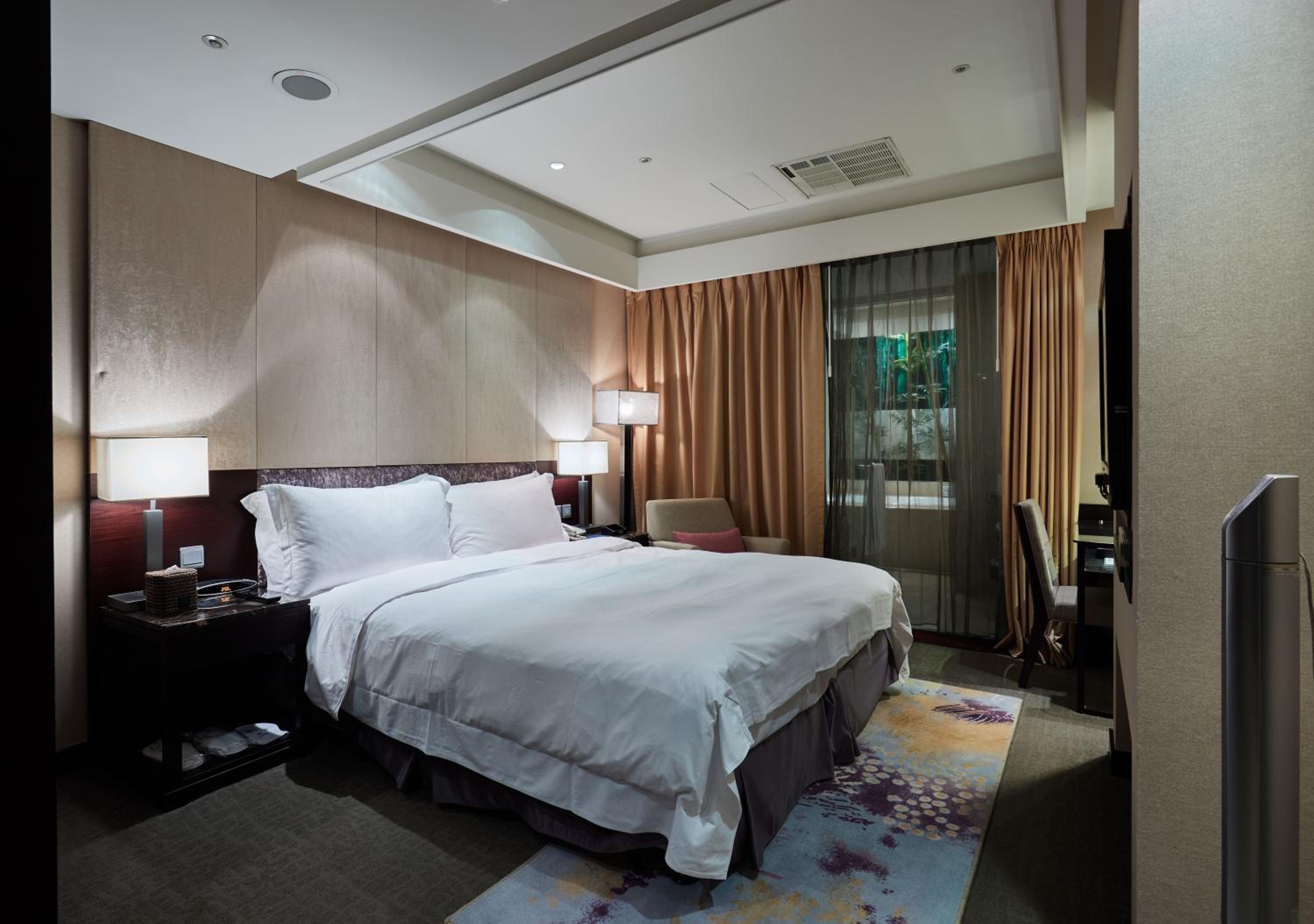 Majesty Suite without Window