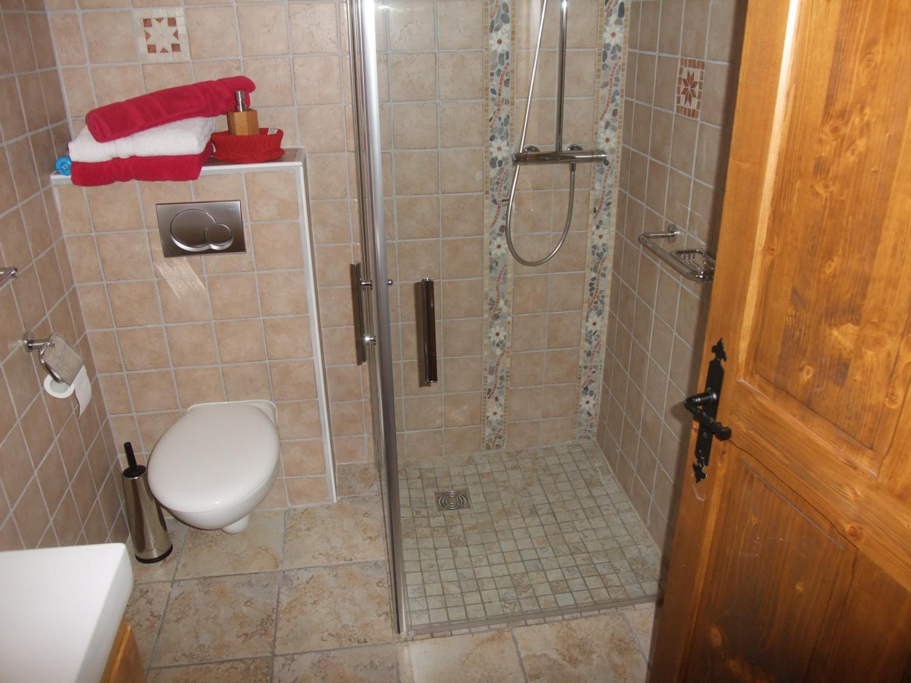 Double or Twin Room - Photo 14