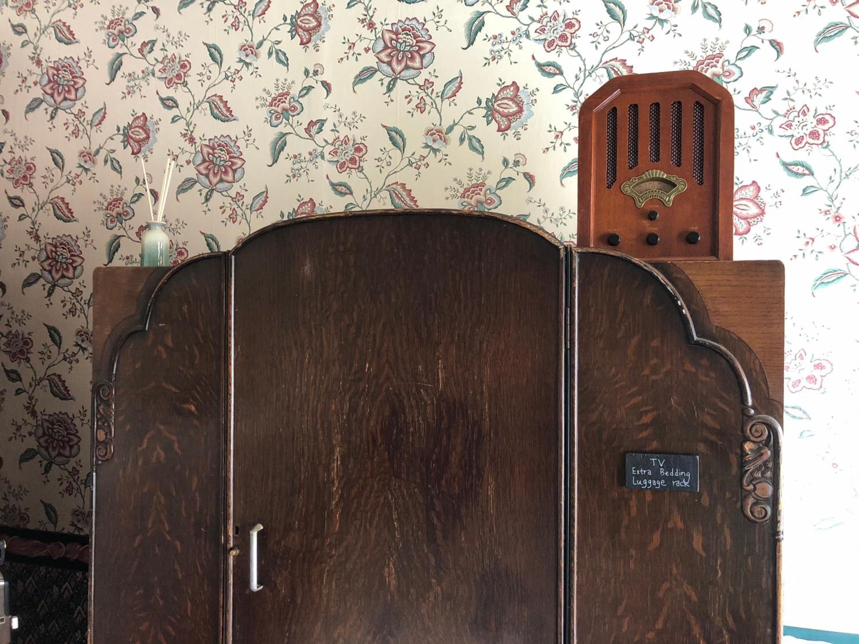 Queen Room with Balcony photo 3