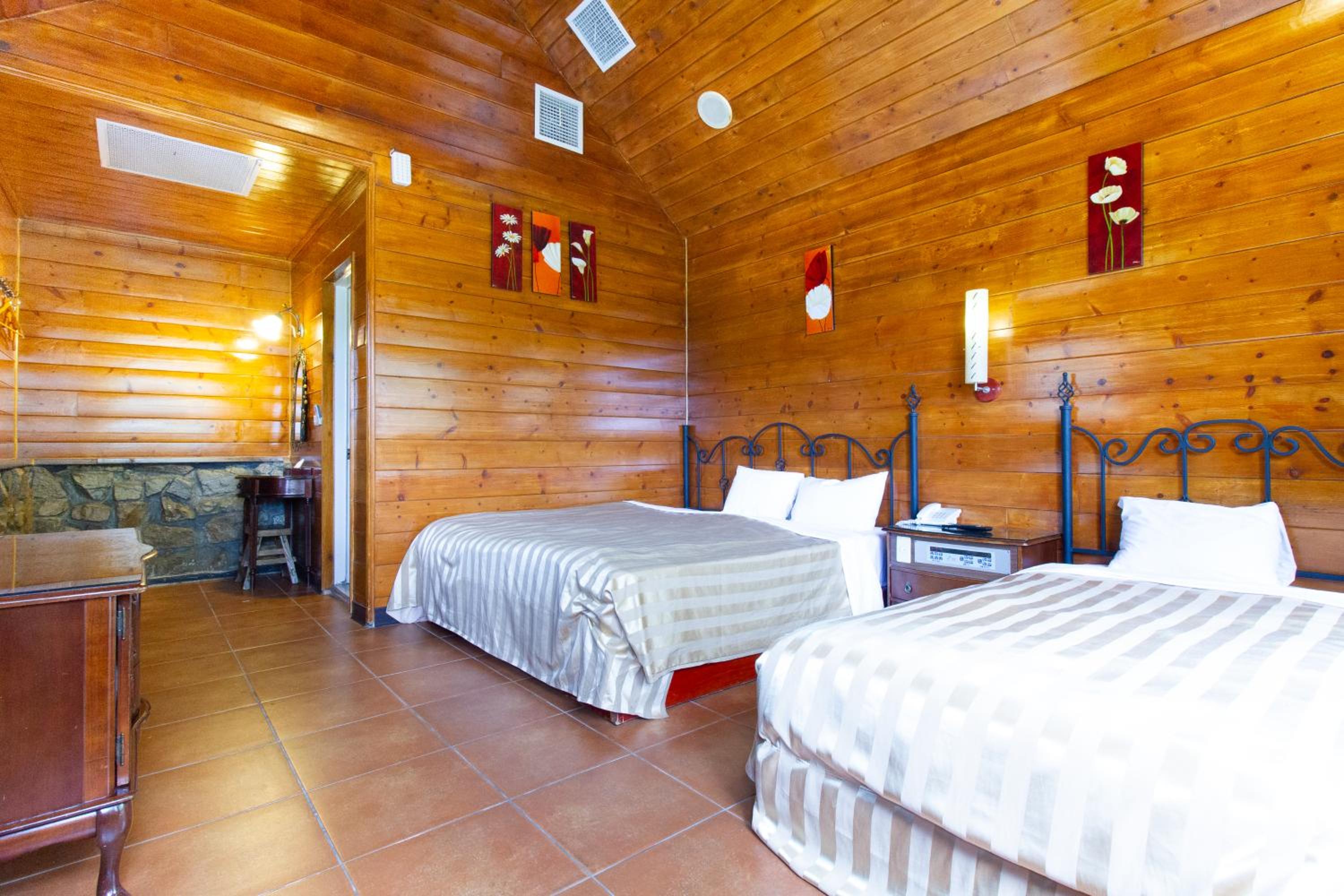 Standard Triple Room photo 3
