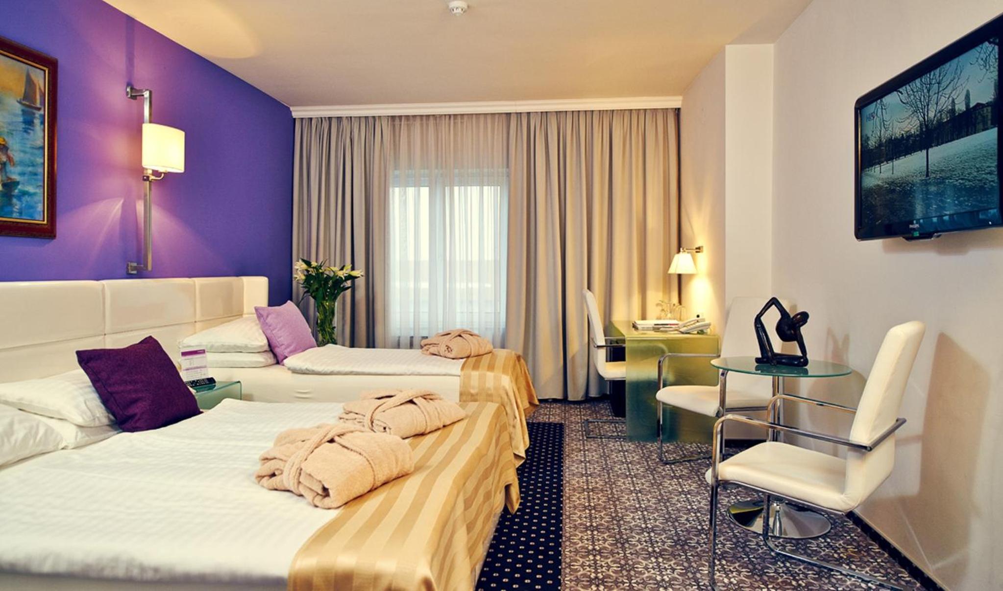 Standard Triple Room - Photo 2