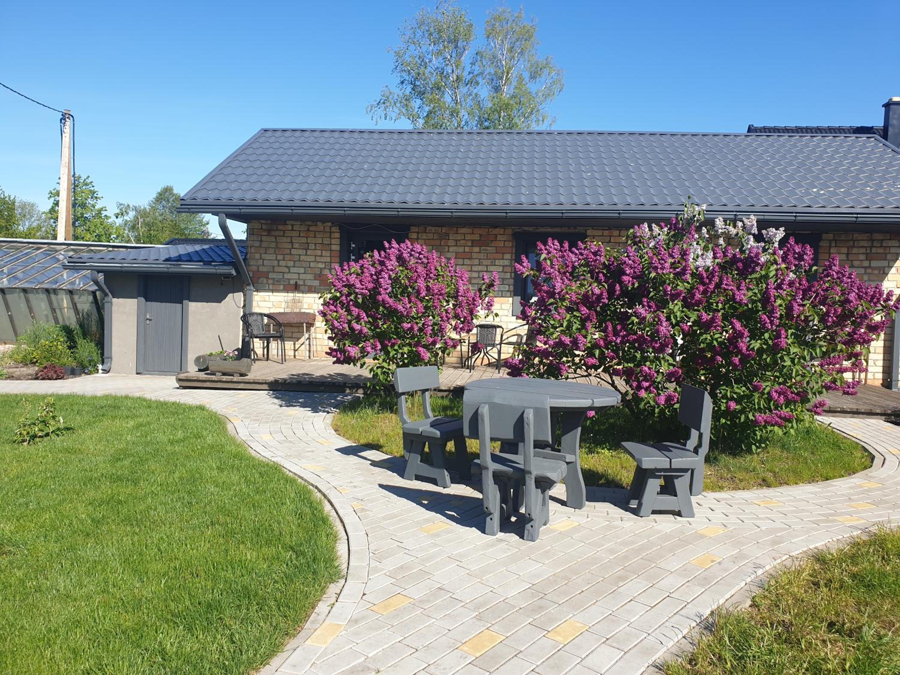 Family Room with Terrace - Photo 1