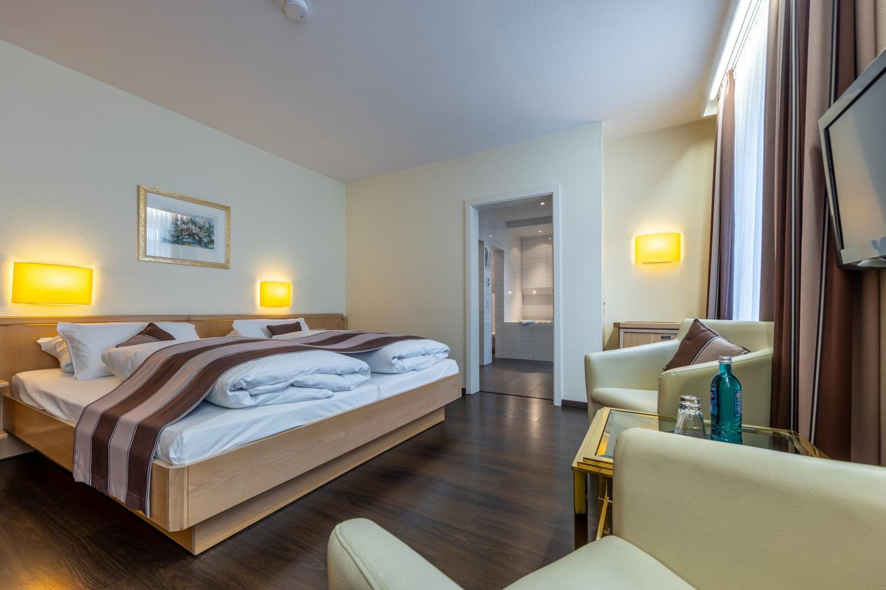 Comfort Double Room - Photo 9