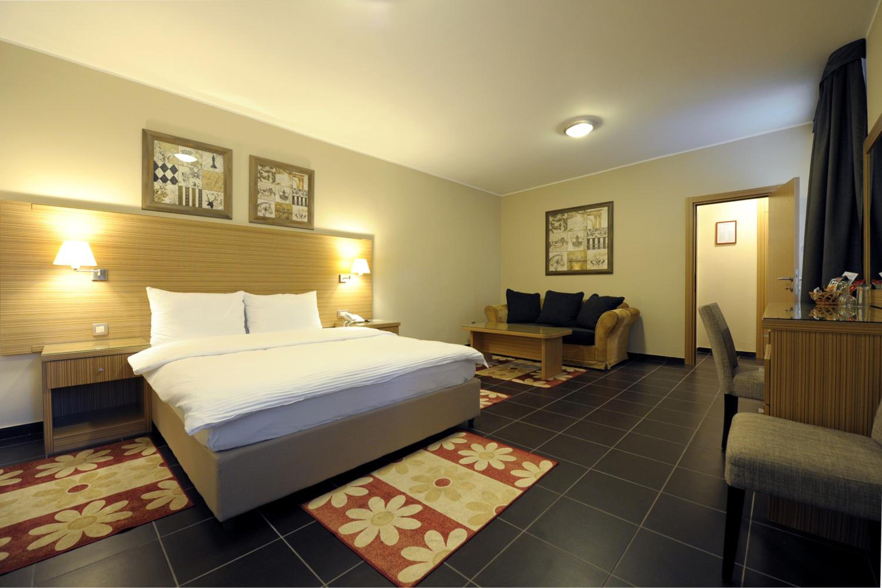 Junior Room