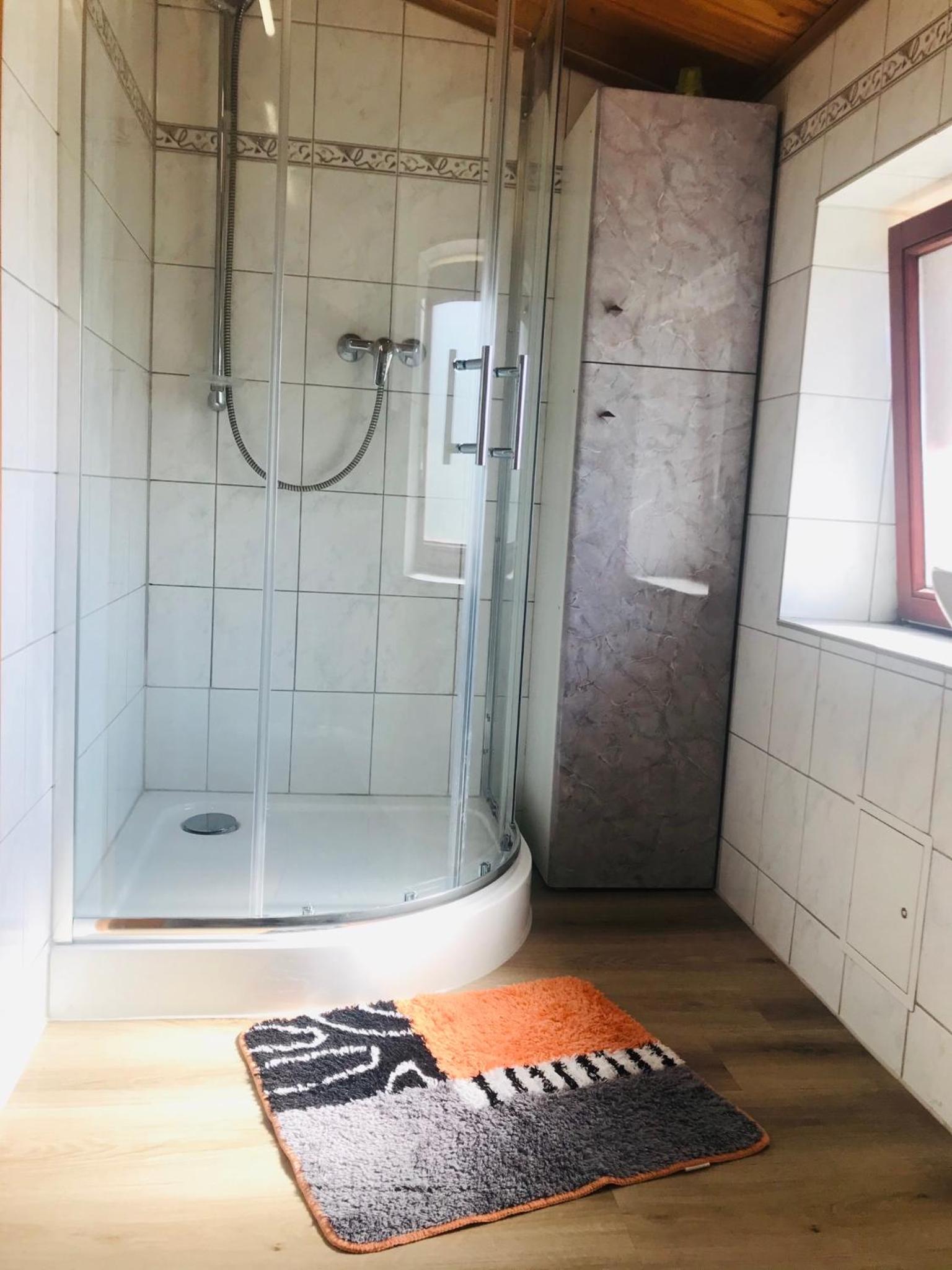 Double or Twin Room with Shared Bathroom photo 2