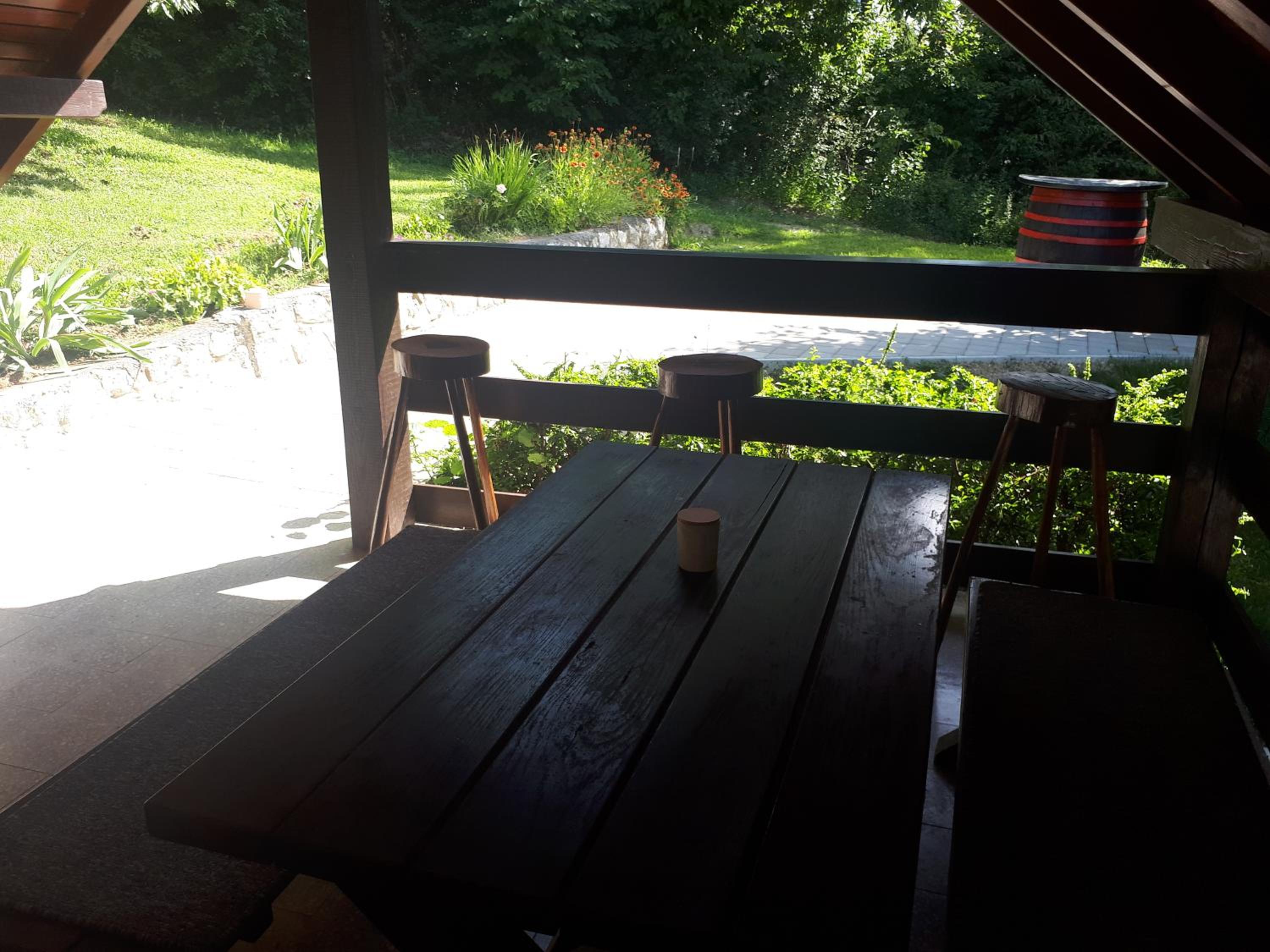 Studio Apartment - Photo 20
