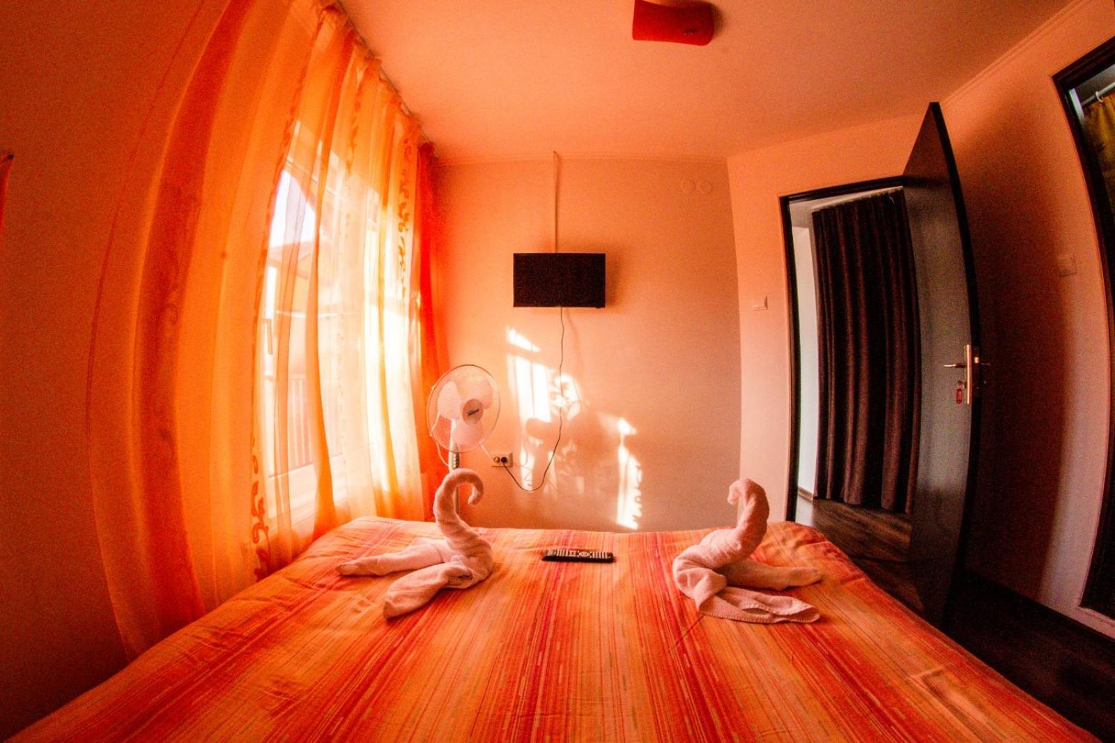 Double Room with Private Bathroom photo 1