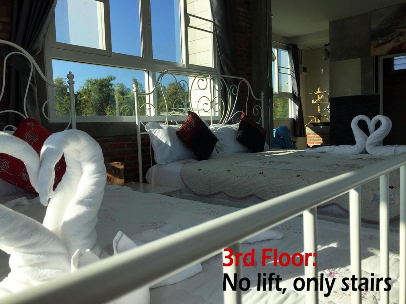Deluxe Family Room photo 1