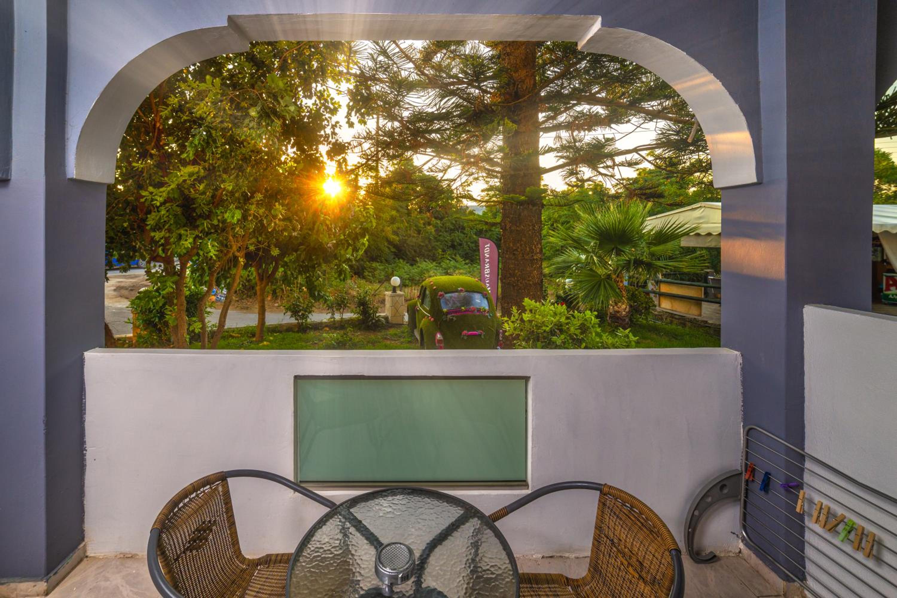 Studio with Garden View photo 2