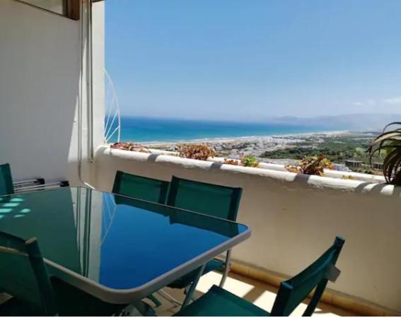 Apartment with Sea View - Photo 8