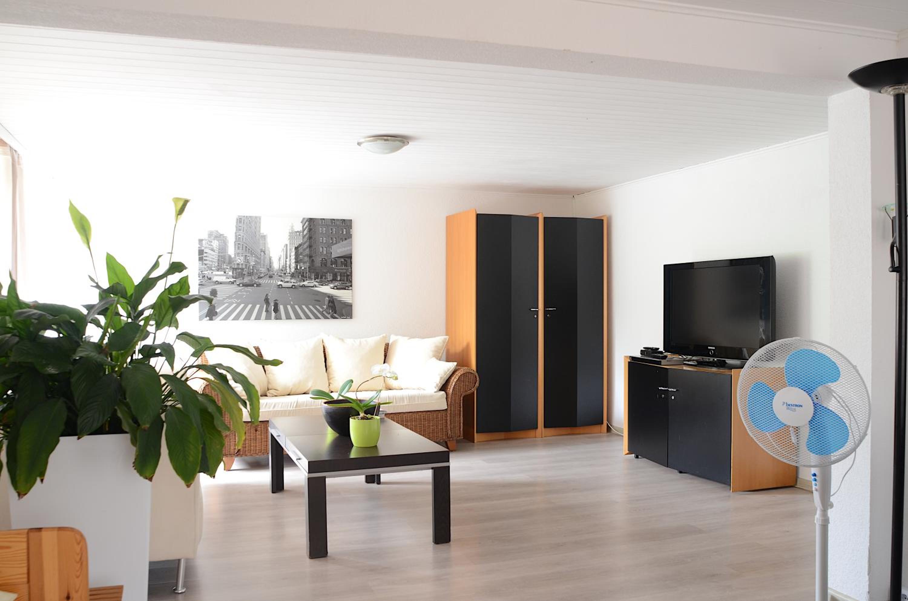 Apartment - Photo 1