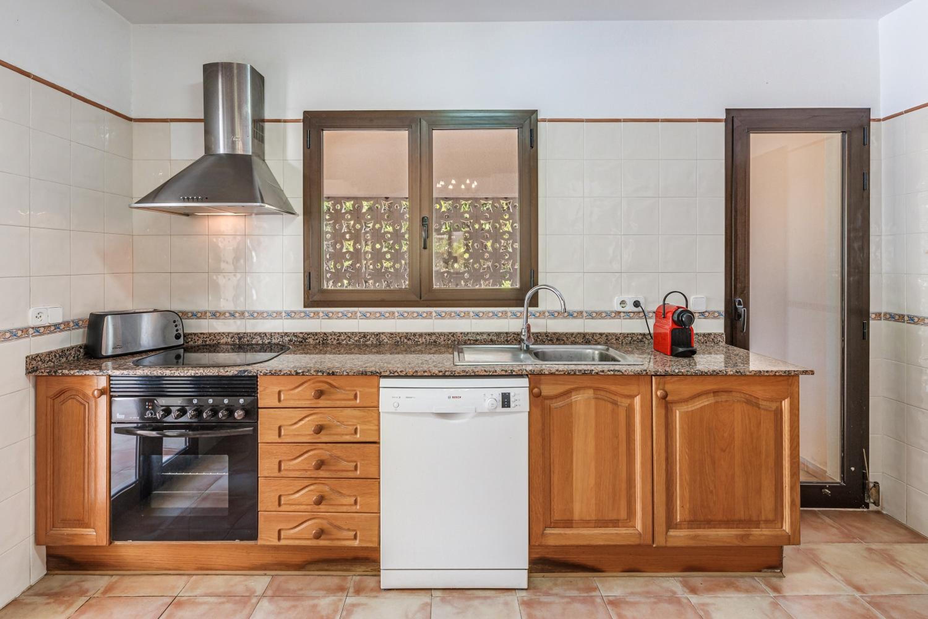 Vacation Home - Photo 2