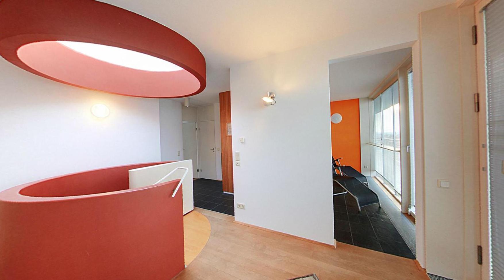 Deluxe Suite photo 2