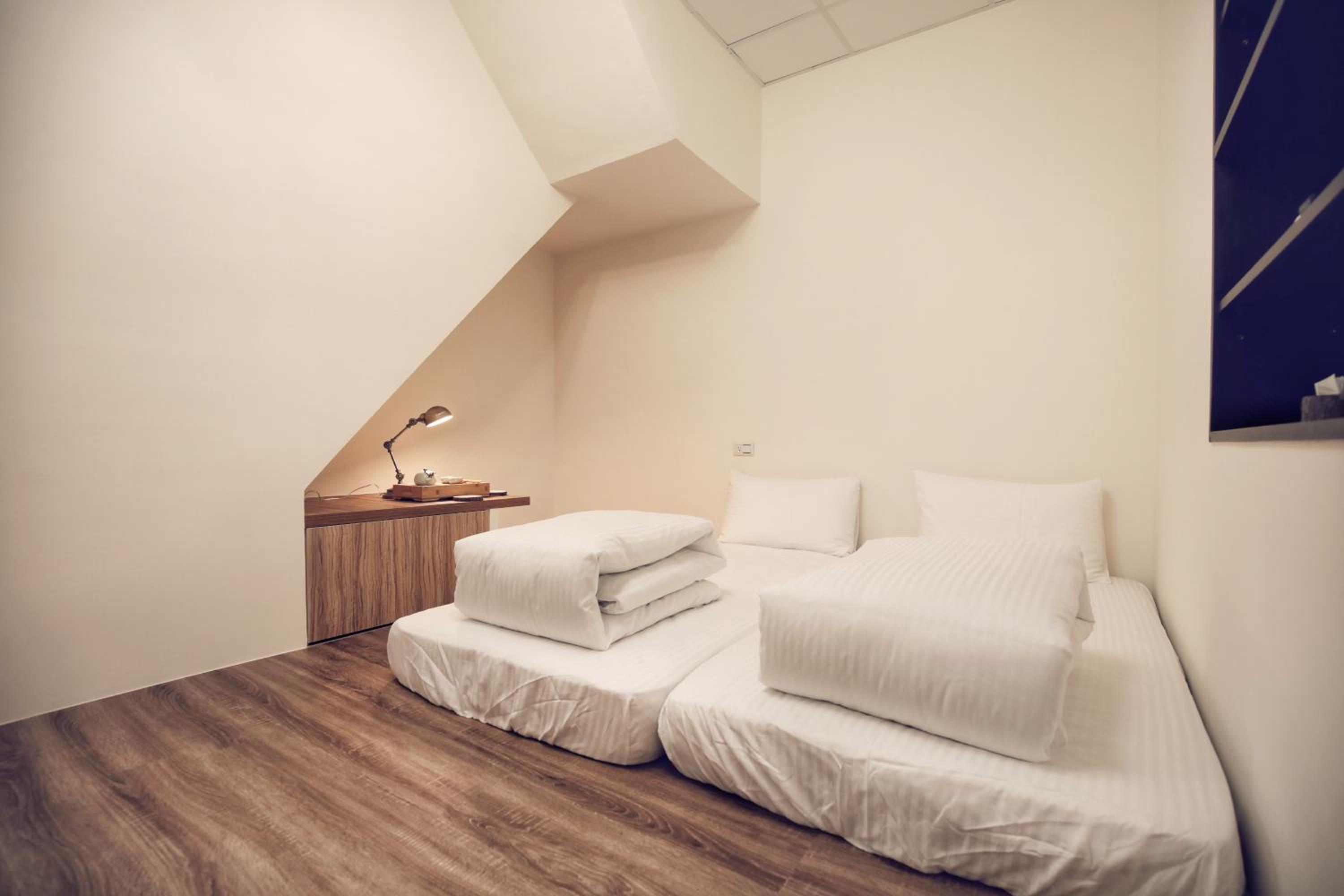 Standard Twin Room photo 2