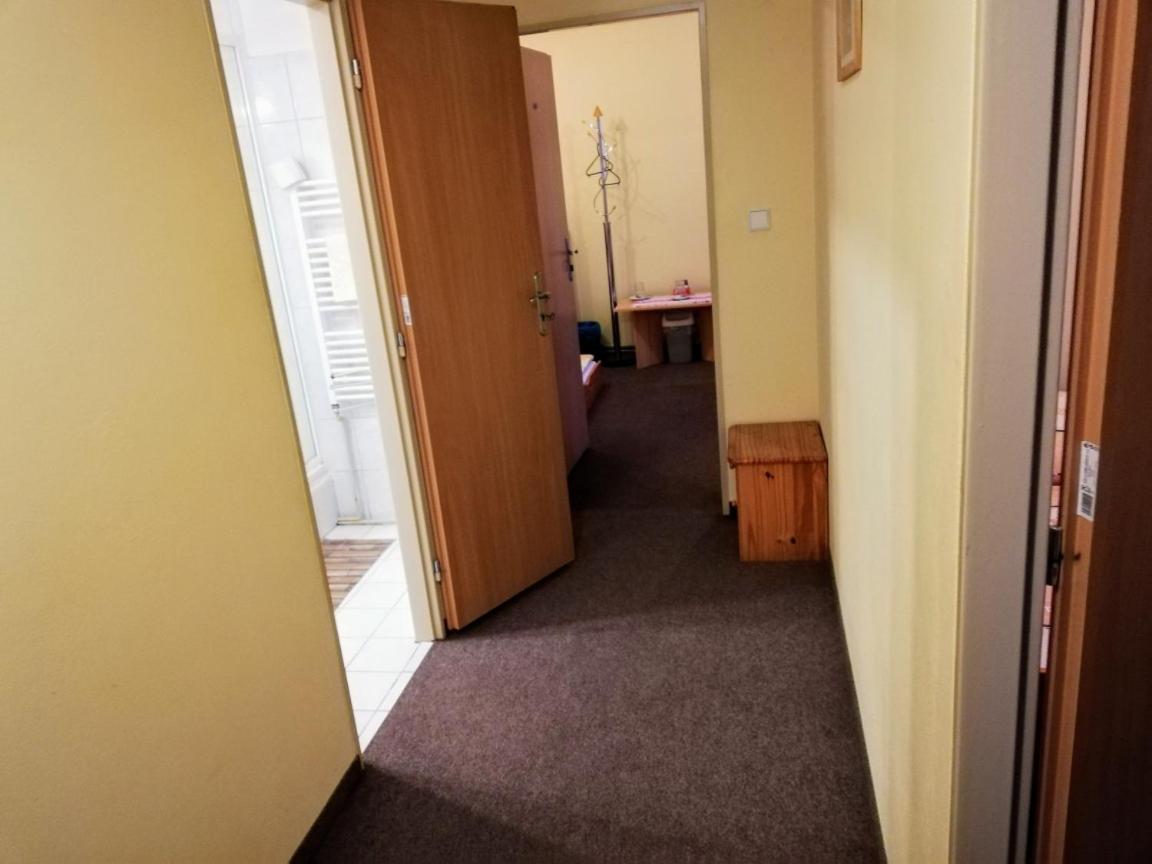 Twin Room with Shared Bathroom
