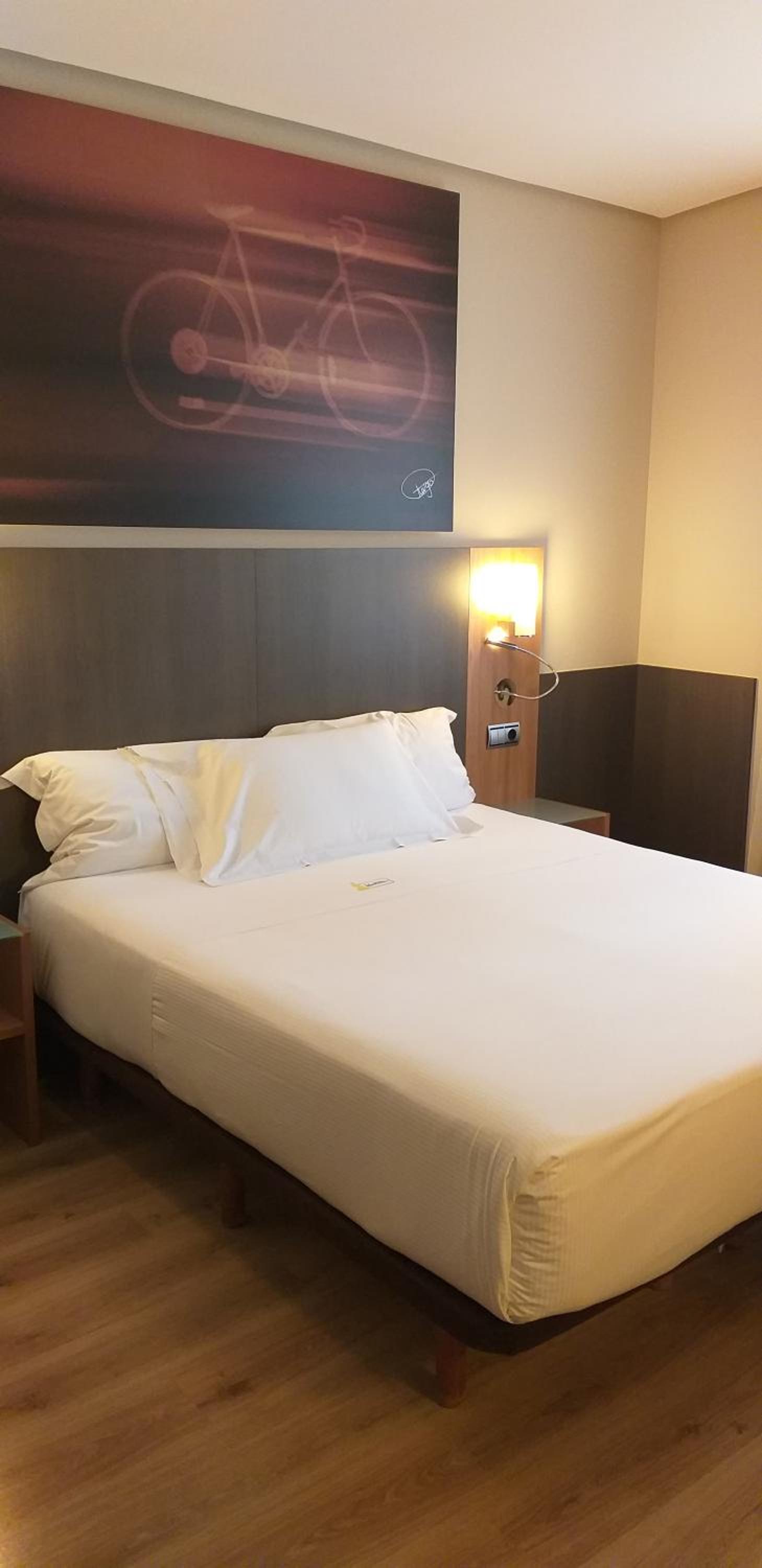 Queen Room - Photo 1