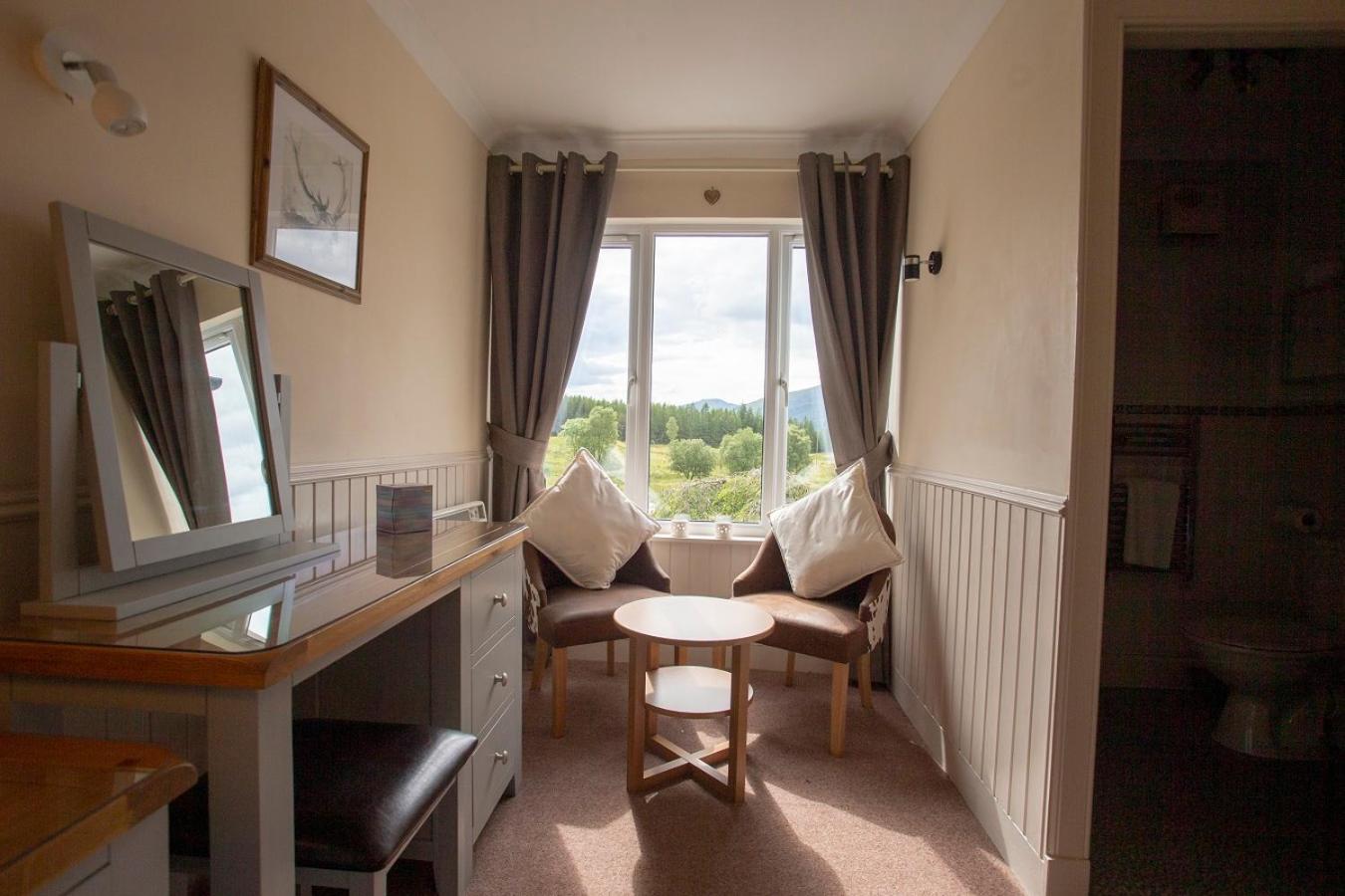 King Room with Mountain View photo 3