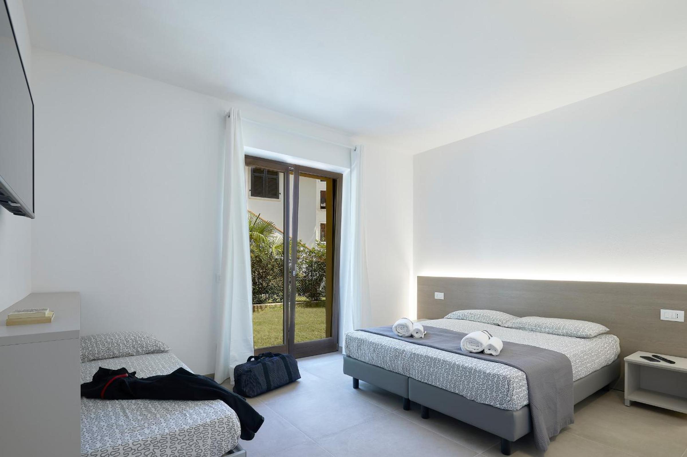 Comfort Triple Room with Shower