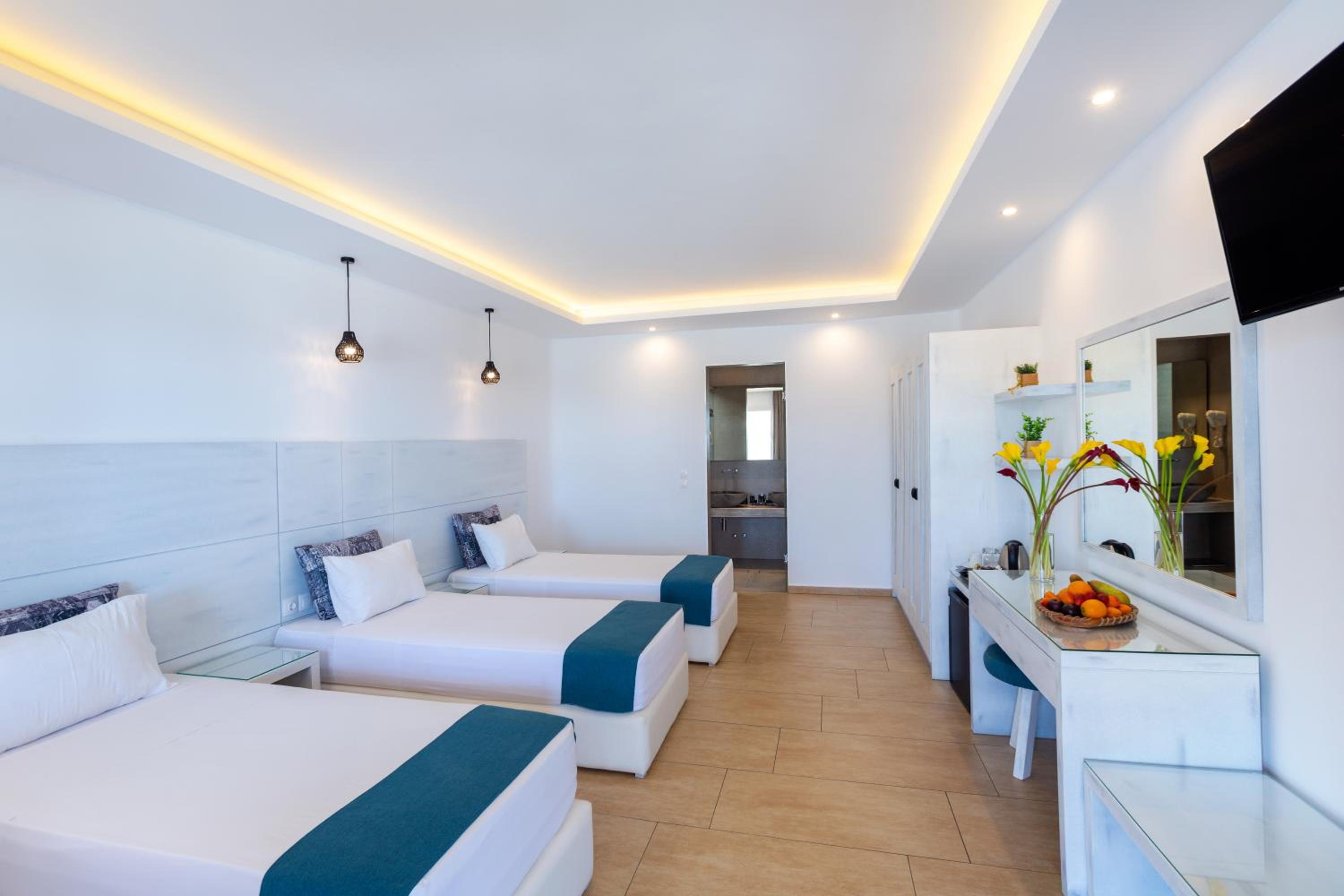 Triple Room photo 2