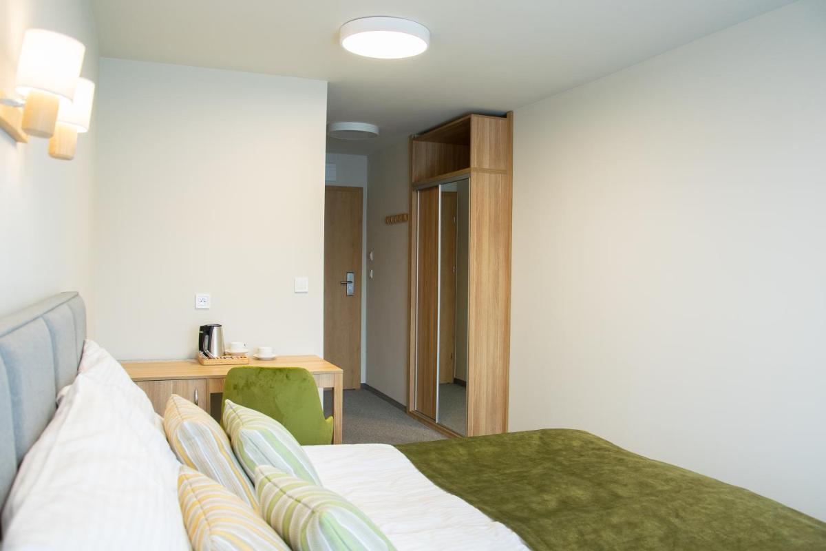 King Room with Balcony photo 1