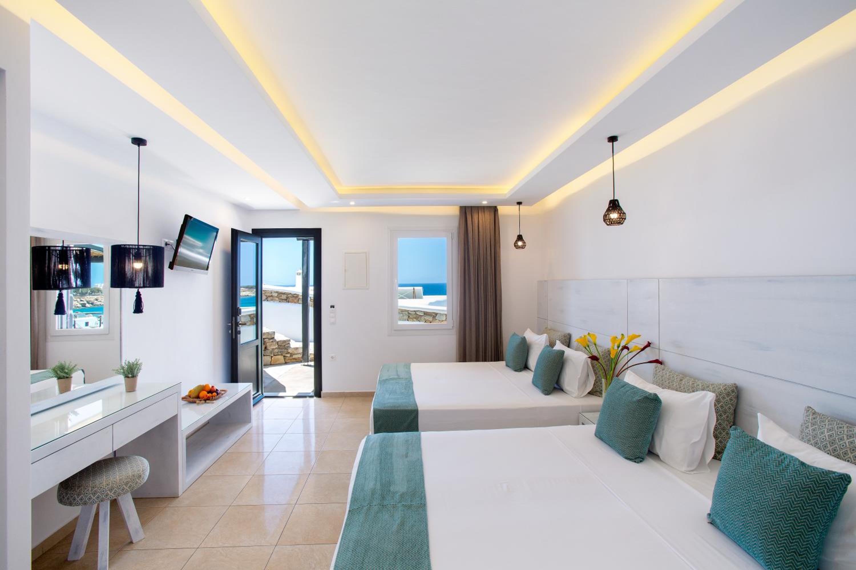 Large Studio with Sea View (4 Adults)