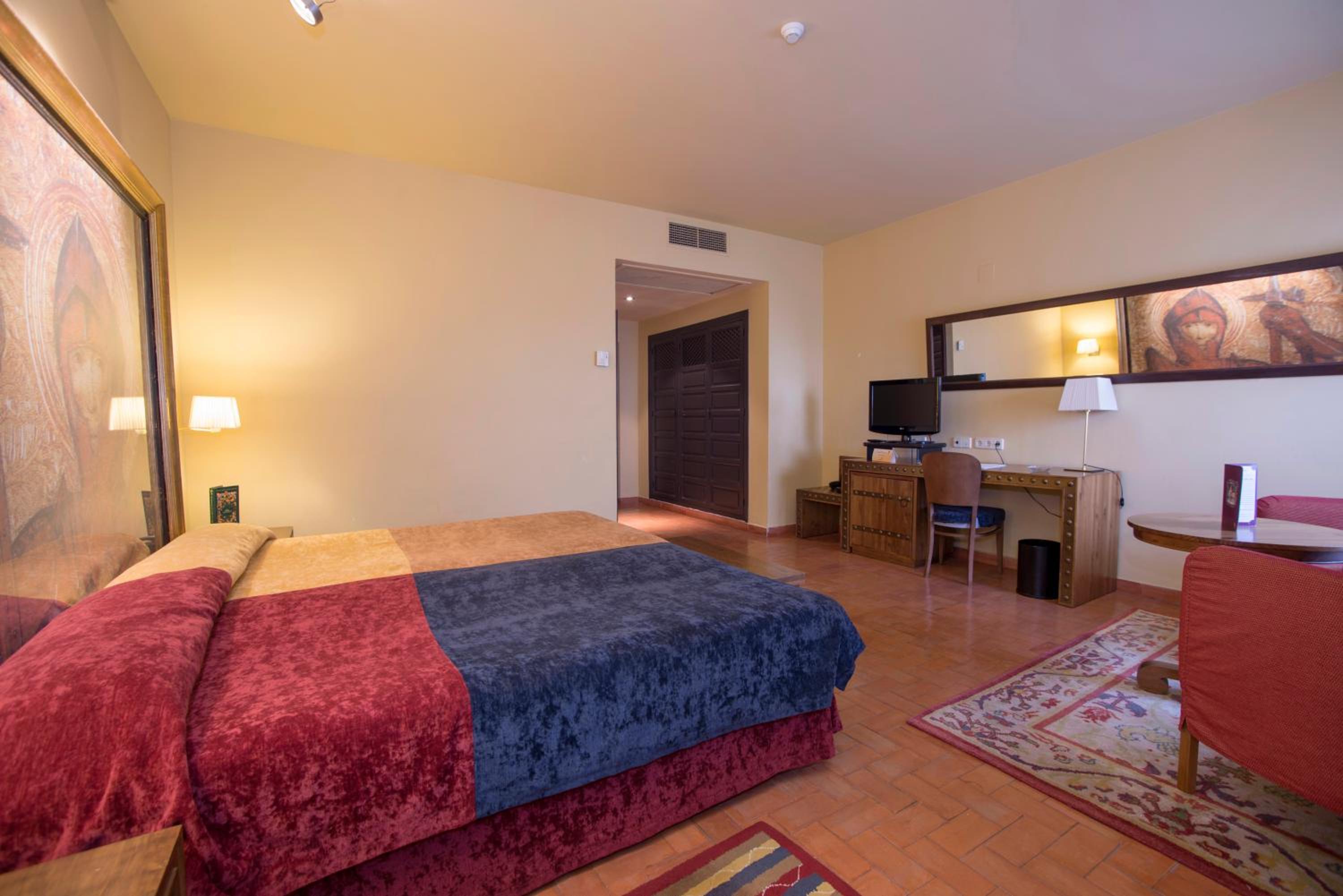 Standard Double Room - Photo 6