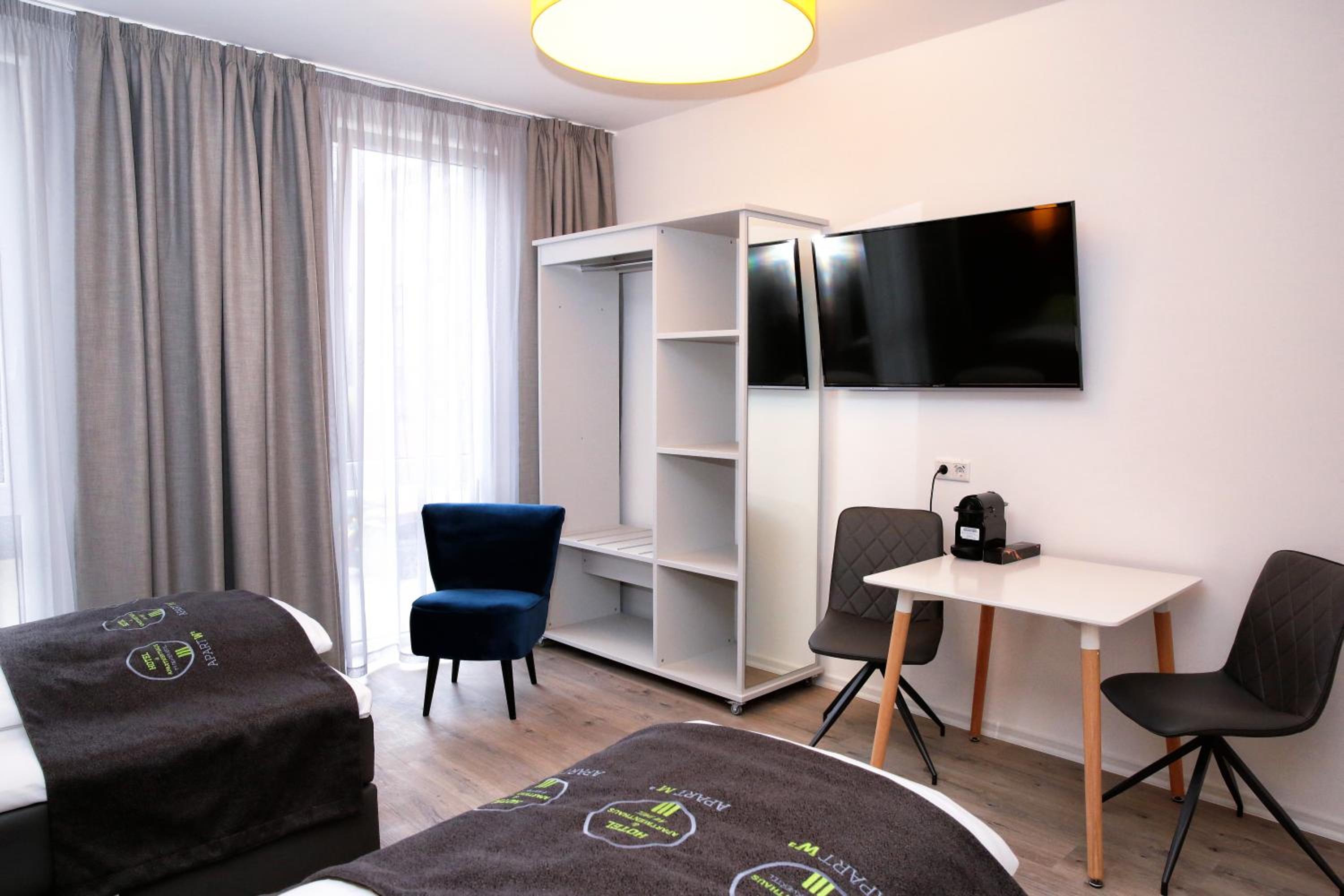 Twin Room - Photo 4