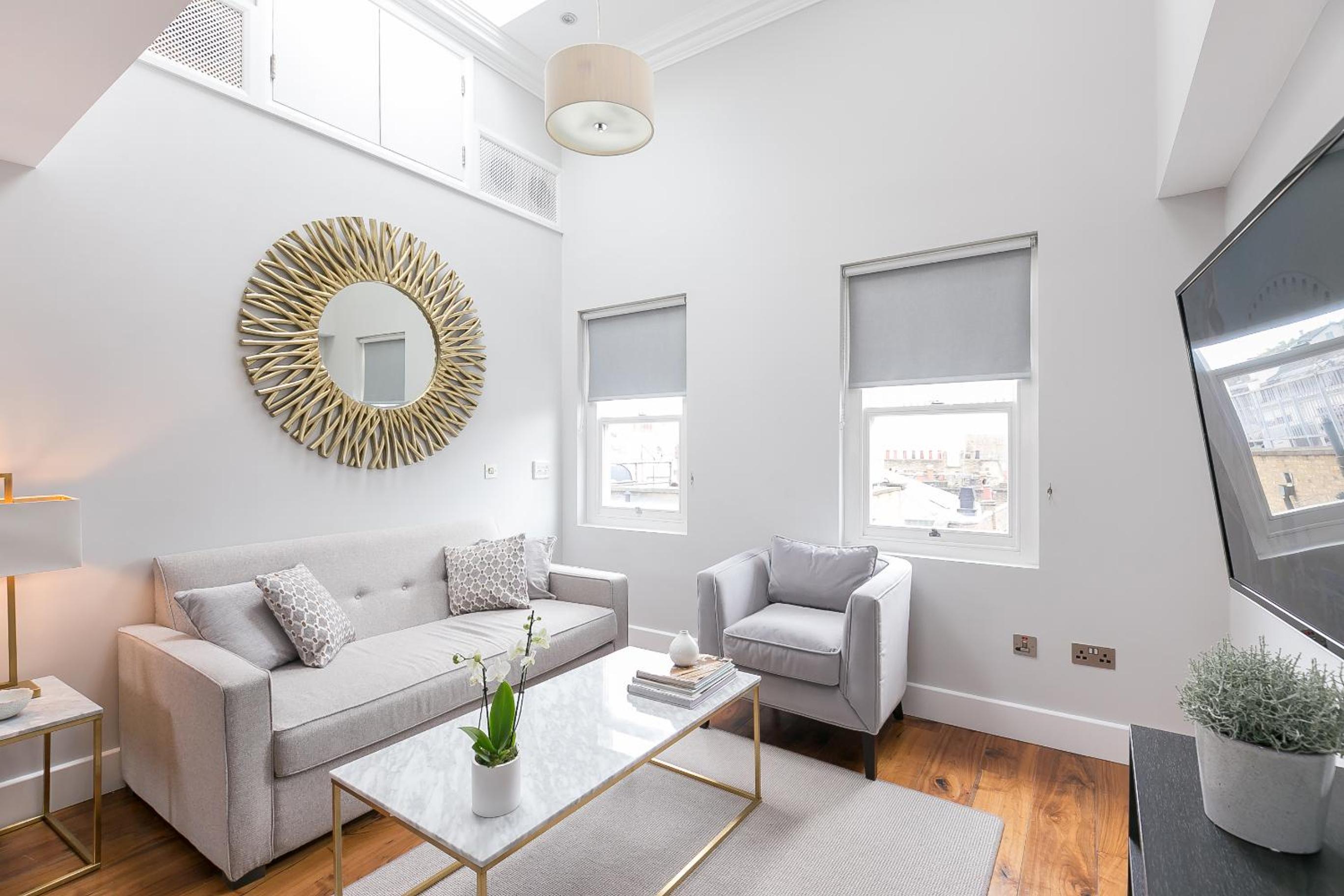 Superior One-Bedroom Apartment photo 3