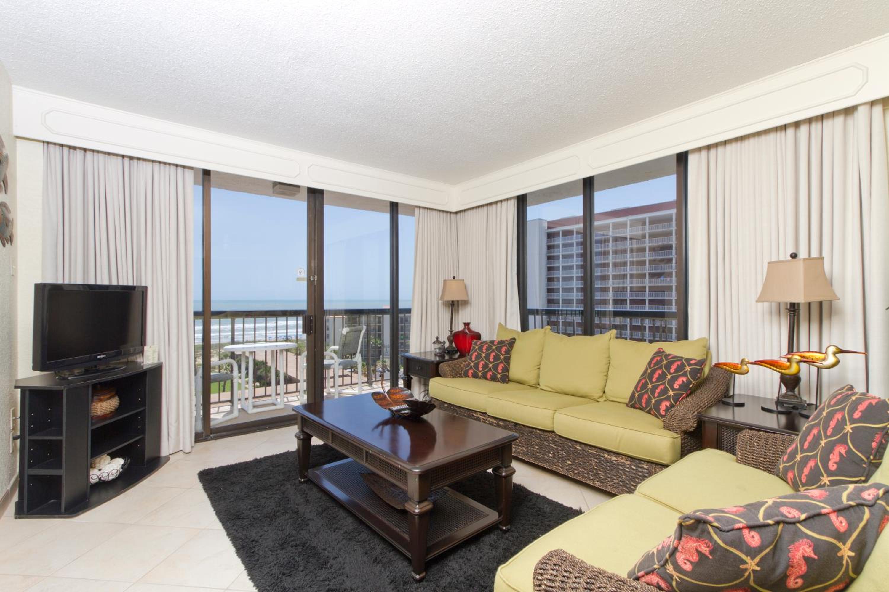Two-Bedroom Condominium(3rd - 5th Floor) - Photo 3