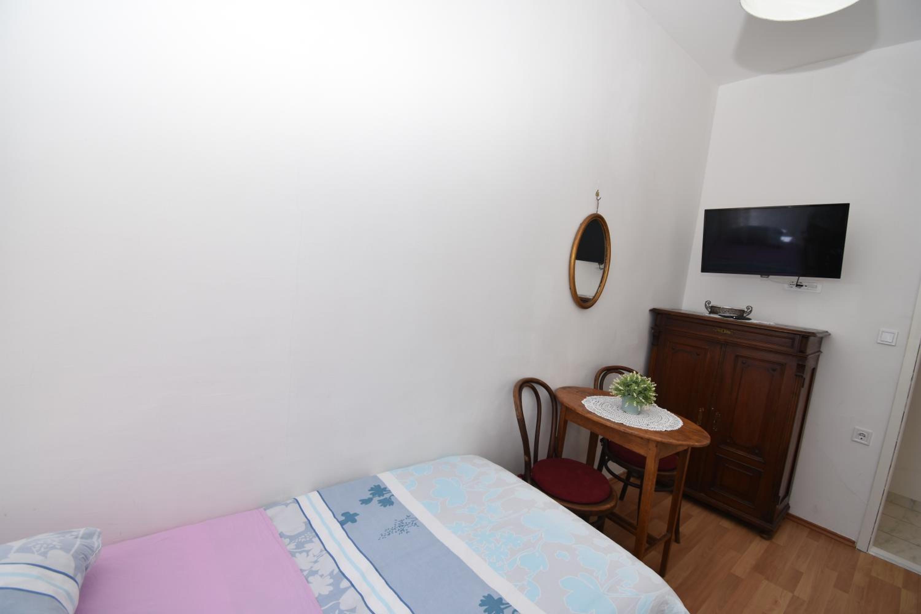 Studio with Sea View - Photo 23
